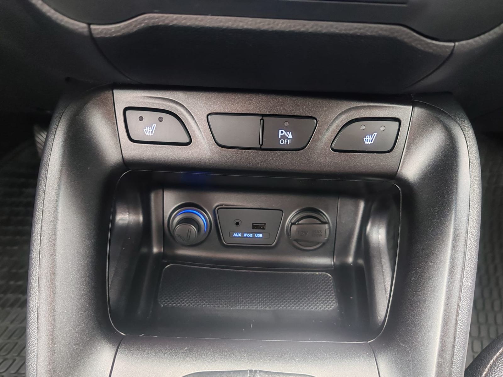 Hyundai ix35 1,7 CRDi , 110 000 km, 2015g. KARTICE 24/36 rata, fotografija 15