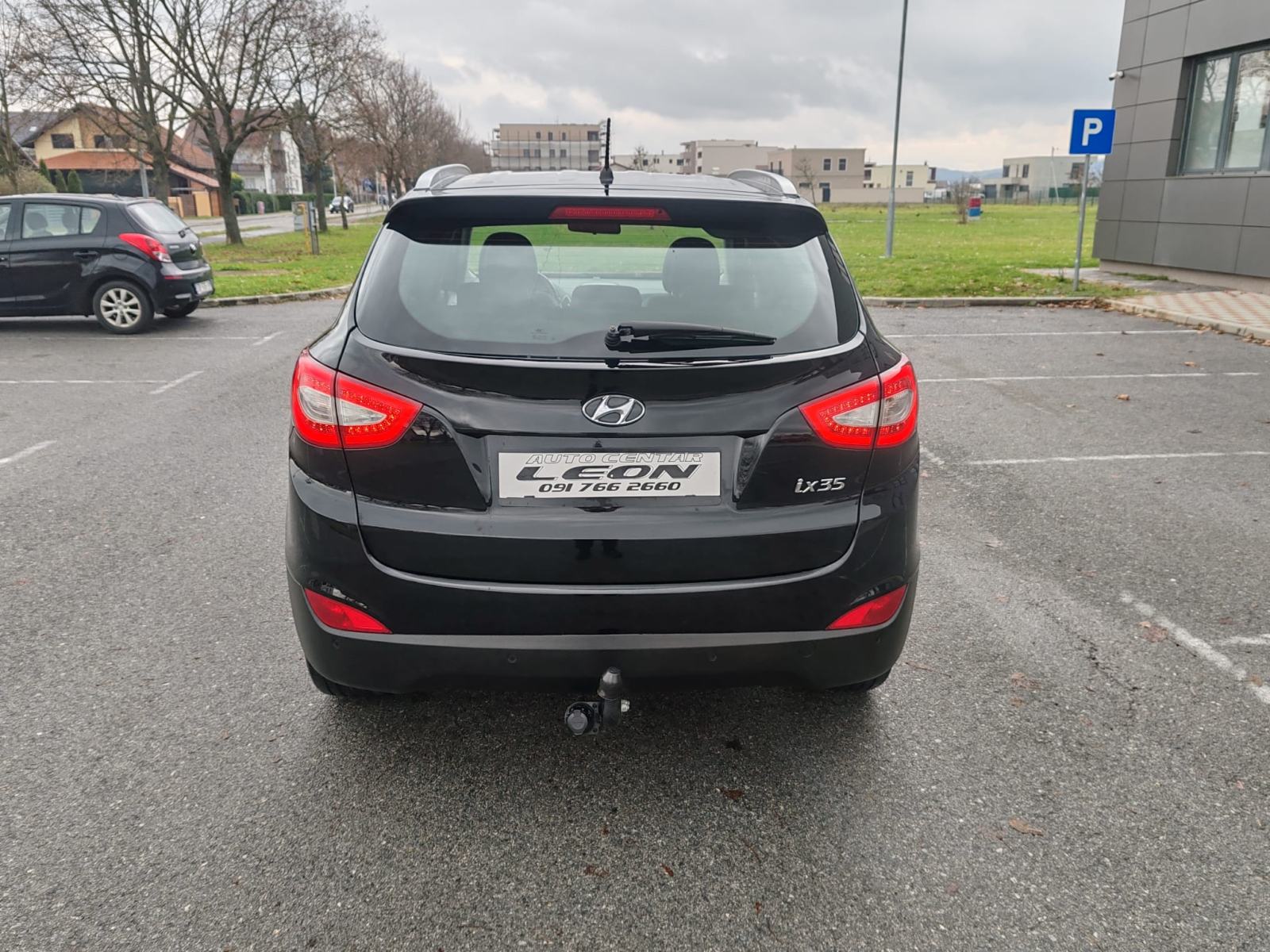 Hyundai ix35 1,7 CRDi , 110 000 km, 2015g. KARTICE 24/36 rata, fotografija 5