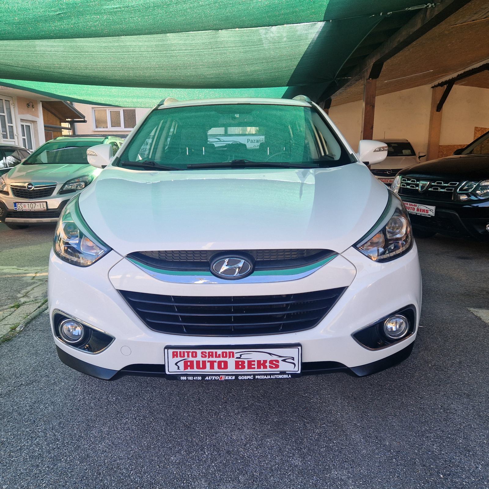 Hyundai ix35 1,7 CRDi Na ime kupca do registracije, fotografija 11
