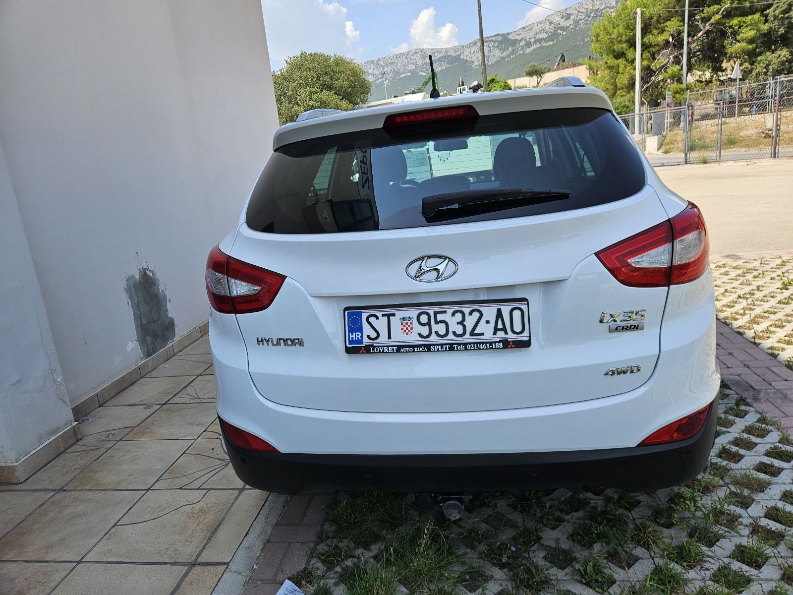 Hyundai ix35 2,0 CRDi automatik, fotografija 4
