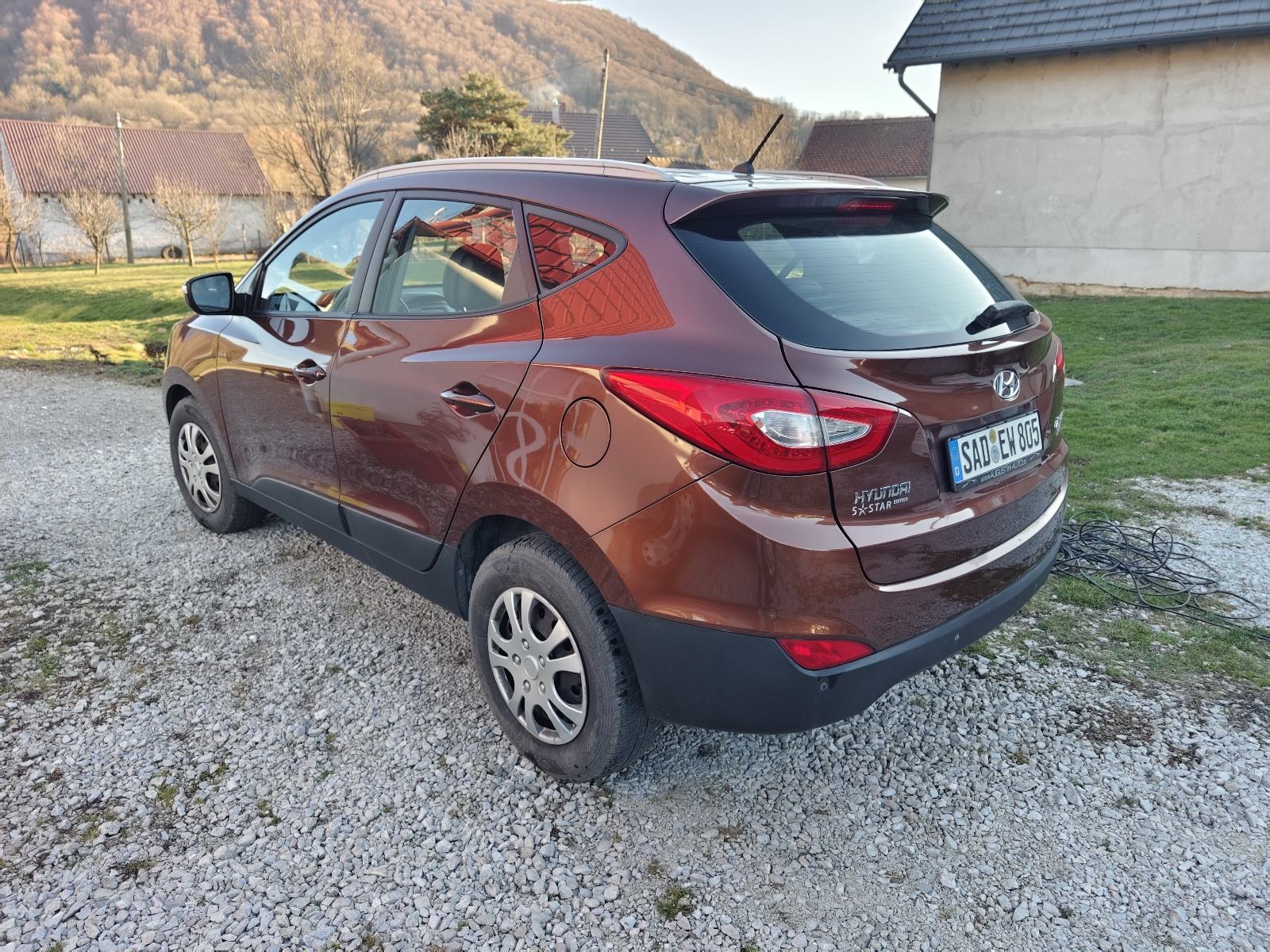 Hyundai ix35 – uredno održavan, bez ulaganja, fotografija 5