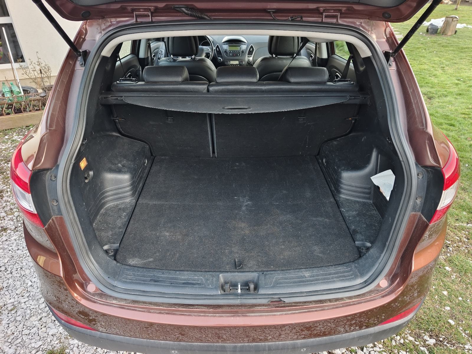 Hyundai ix35 – uredno održavan, bez ulaganja, fotografija 9