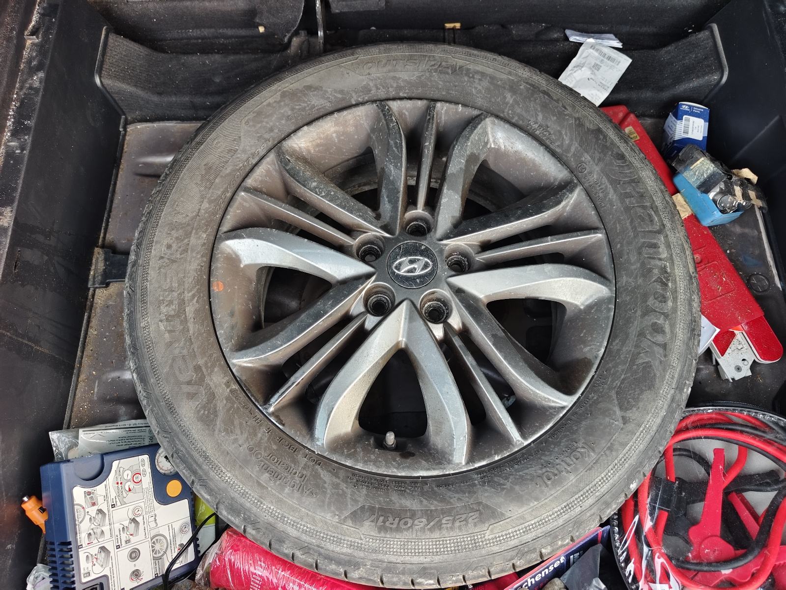 Hyundai ix35 – uredno održavan, bez ulaganja, fotografija 12