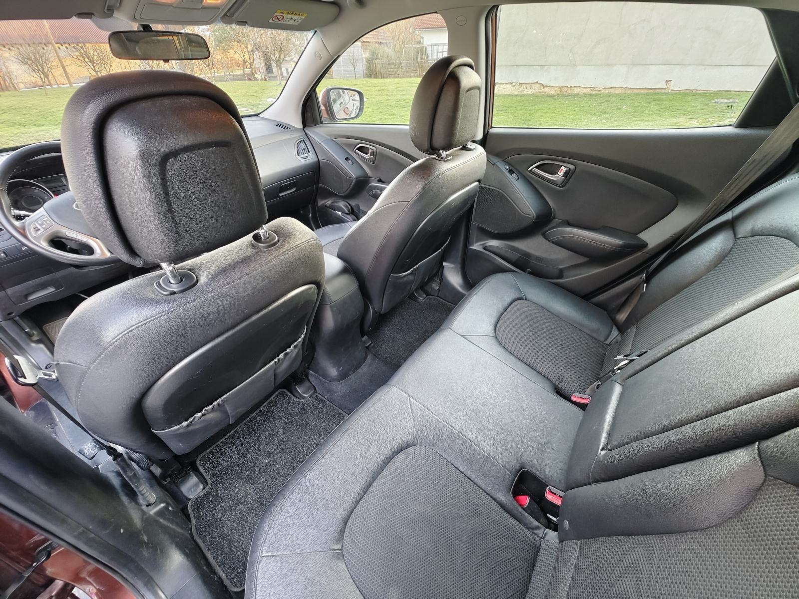 Hyundai ix35 – uredno održavan, bez ulaganja, fotografija 8
