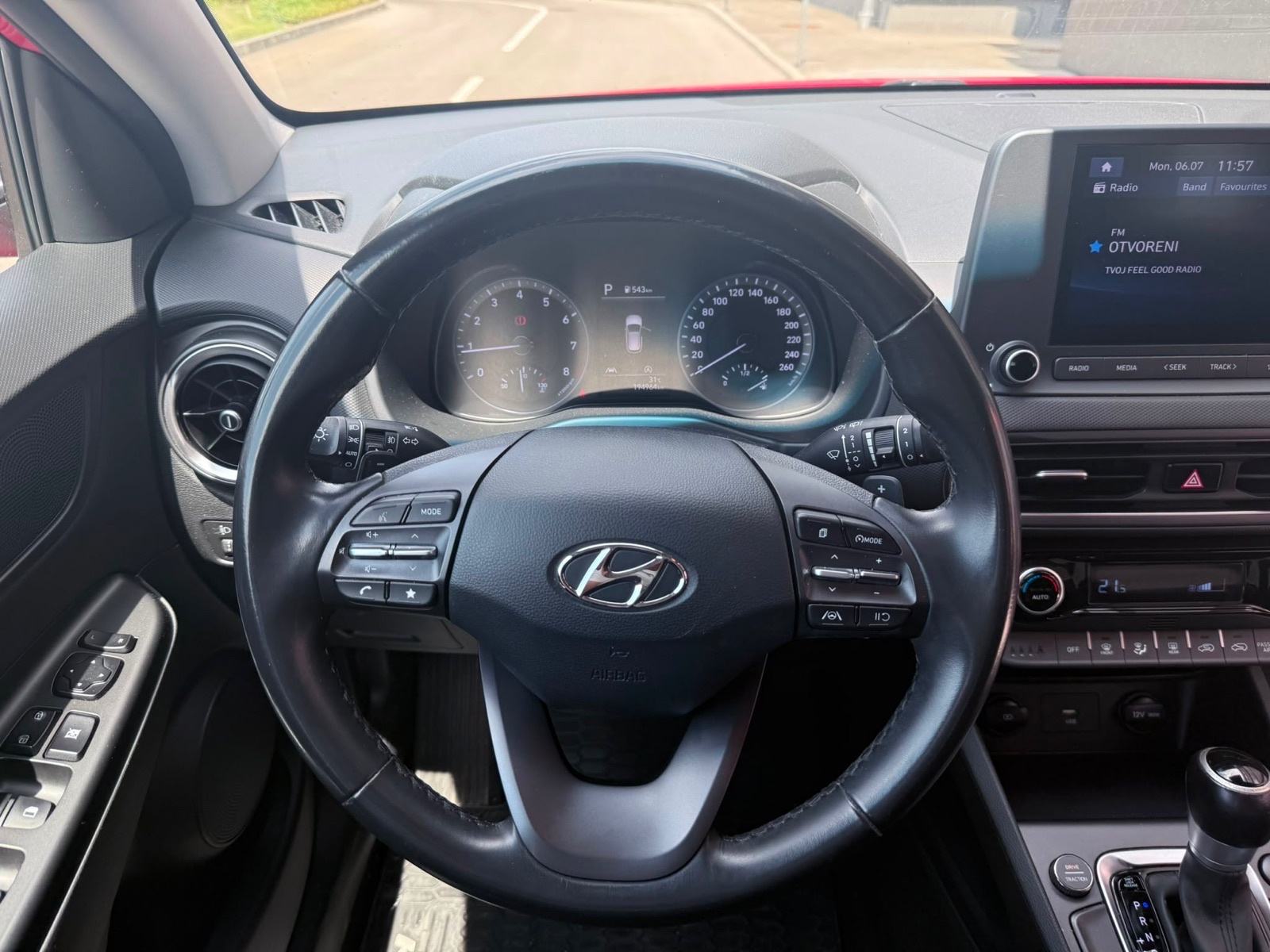 Hyundai Kona 1,0 T-GDI automatik, fotografija 7