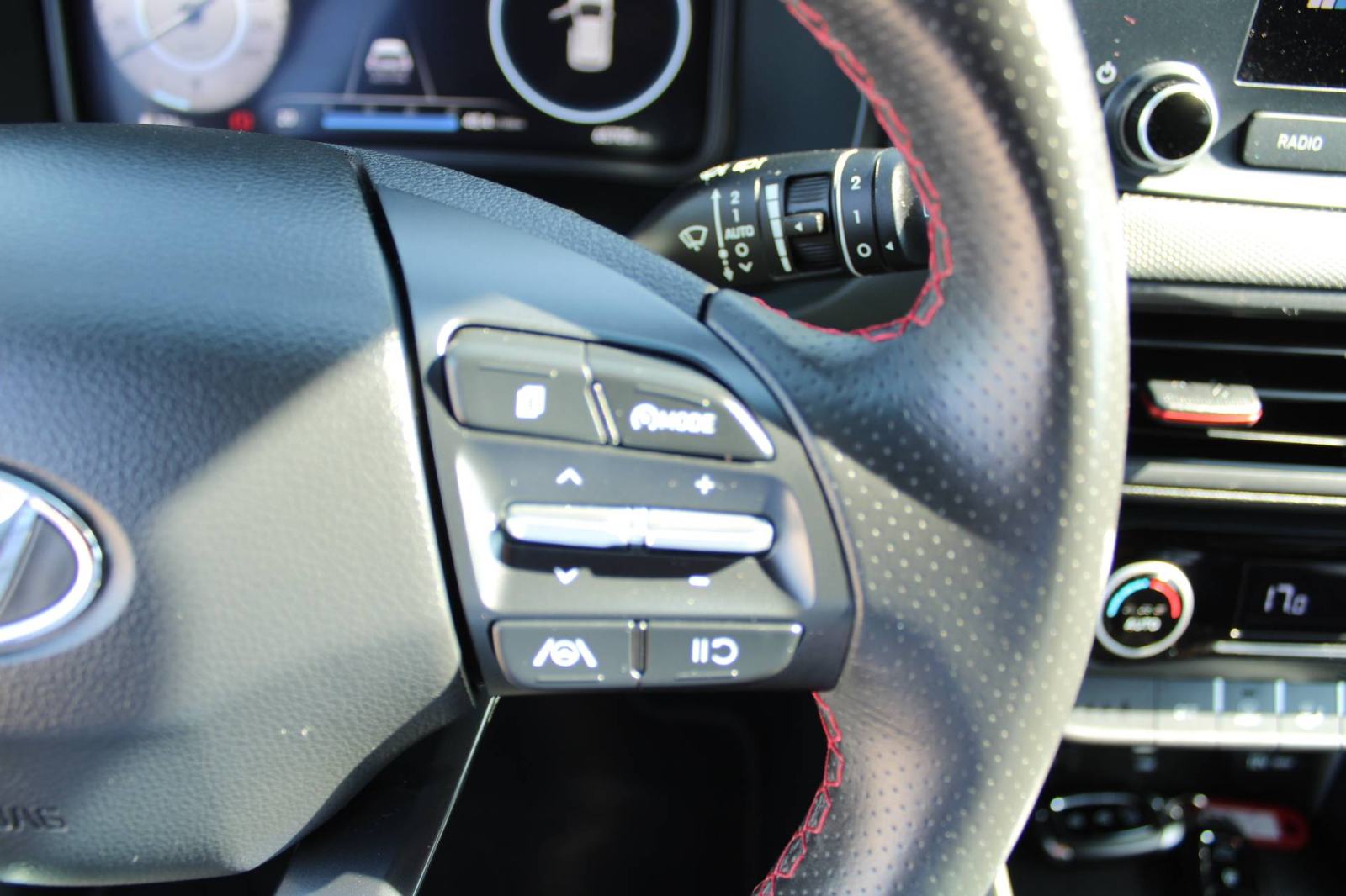 Hyundai Kona 1.0 T-GDi N-Line *LED, KAMERA*, fotografija 17