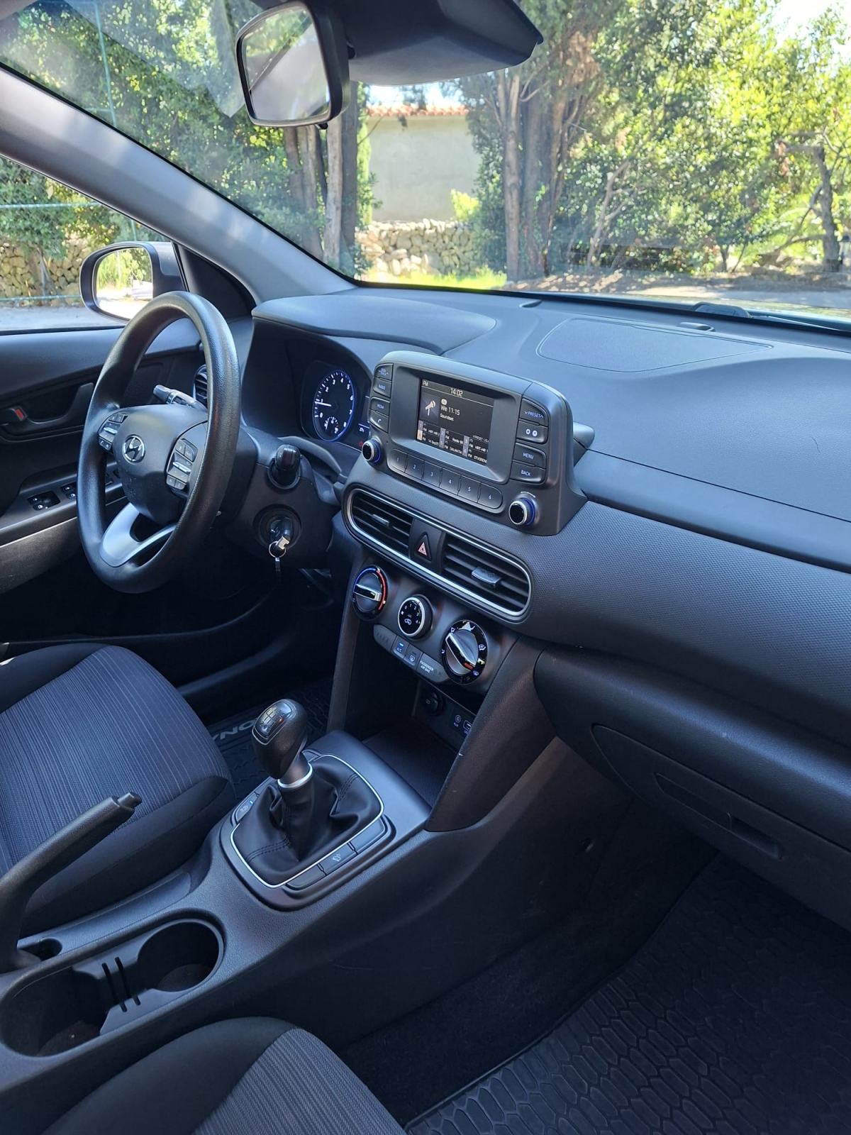 Hyundai Kona 1,0 T-GDI, fotografija 16
