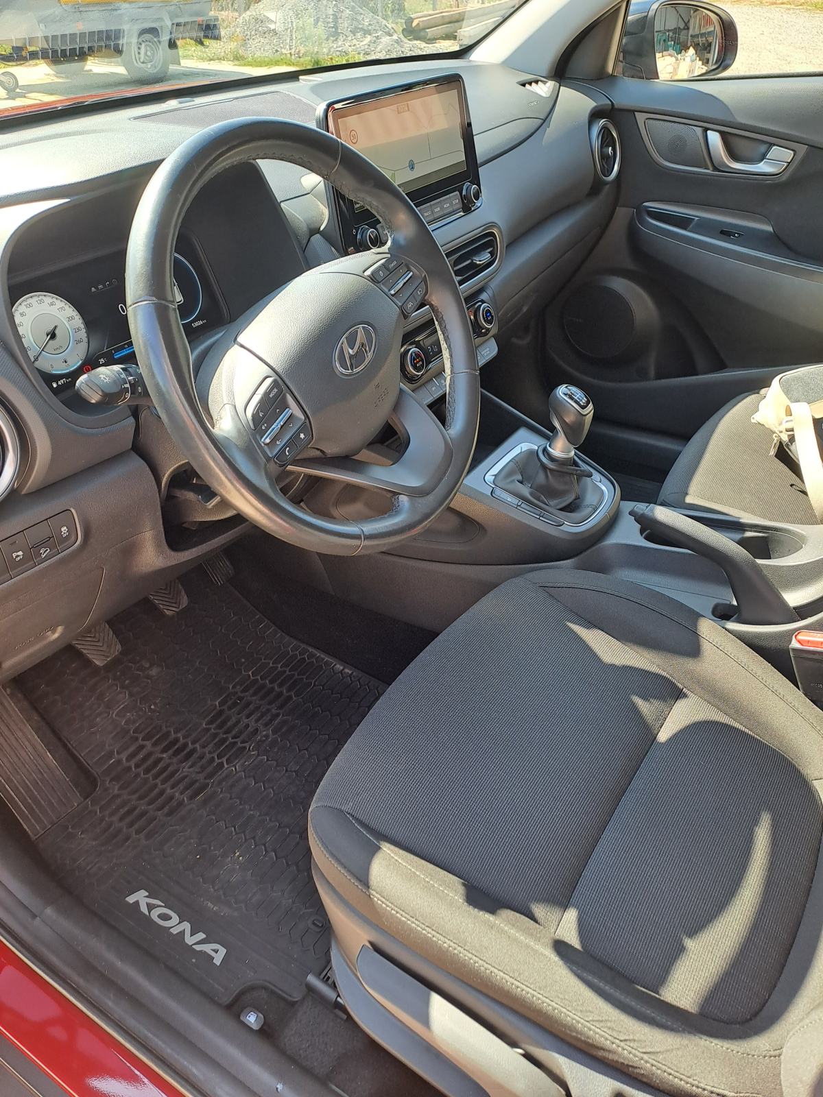 Hyundai Kona 1,0 T-GDI, fotografija 9