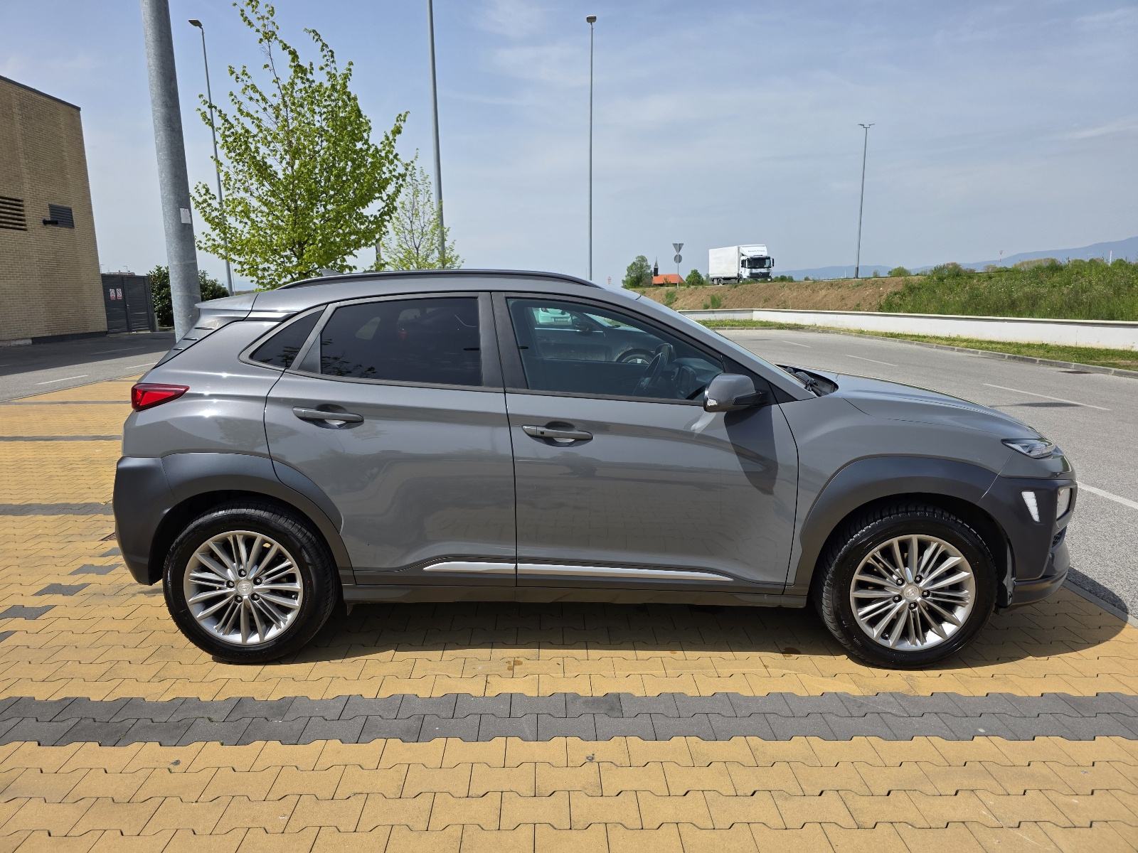 Hyundai Kona 1,6 CRDi ☆Automatik☆2018god☆Top stanje☆, fotografija 6