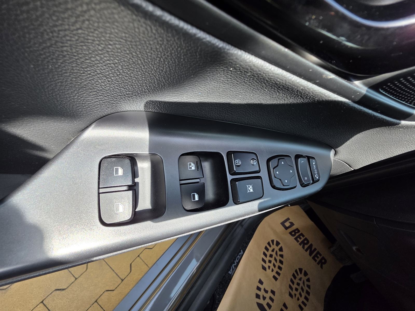Hyundai Kona 1,6 CRDi ☆Automatik☆2018god☆Top stanje☆, fotografija 14