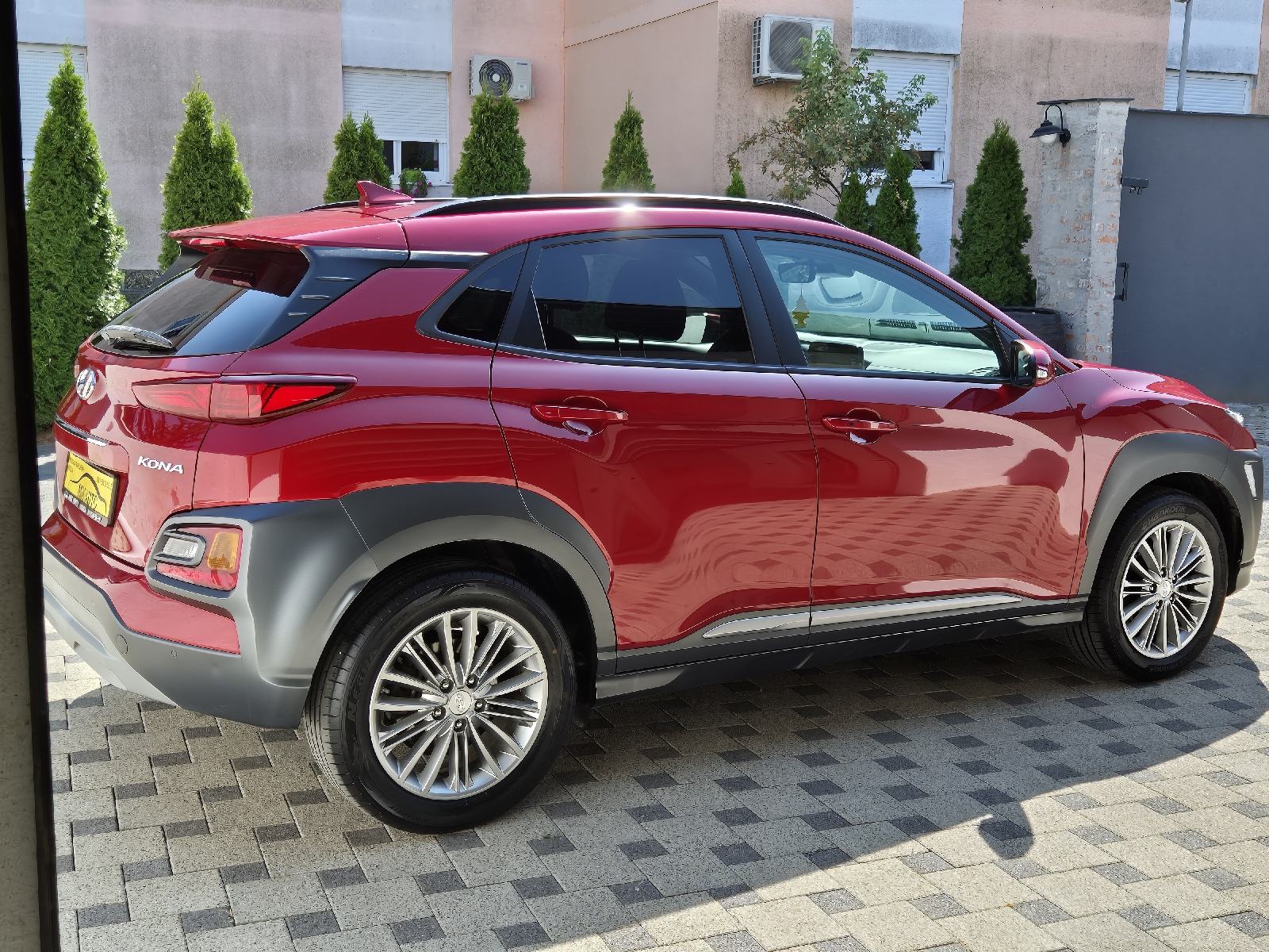 Hyundai Kona 1,6 CRDi AUTOMATIK ***66000***TKM SERVISNA NAVI HEAD UP, fotografija 3