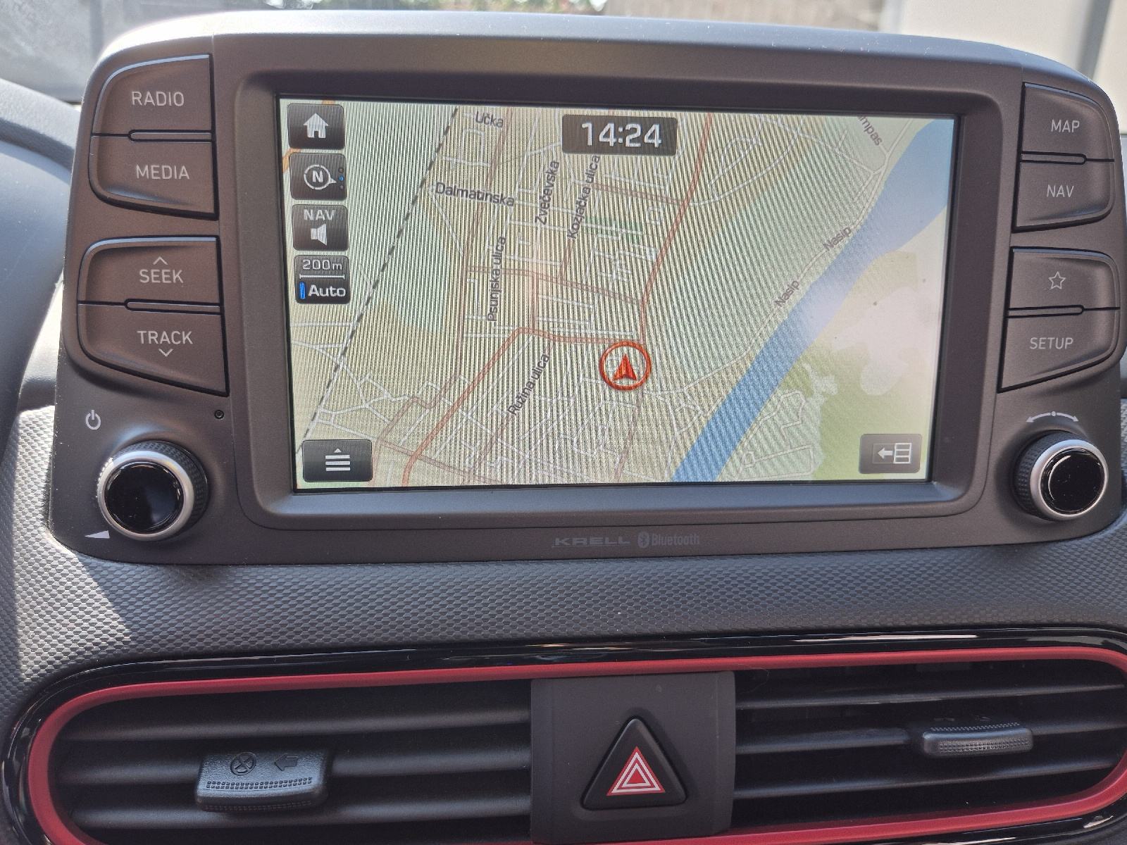 Hyundai Kona 1,6 CRDi AUTOMATIK ***66000***TKM SERVISNA NAVI HEAD UP, fotografija 11