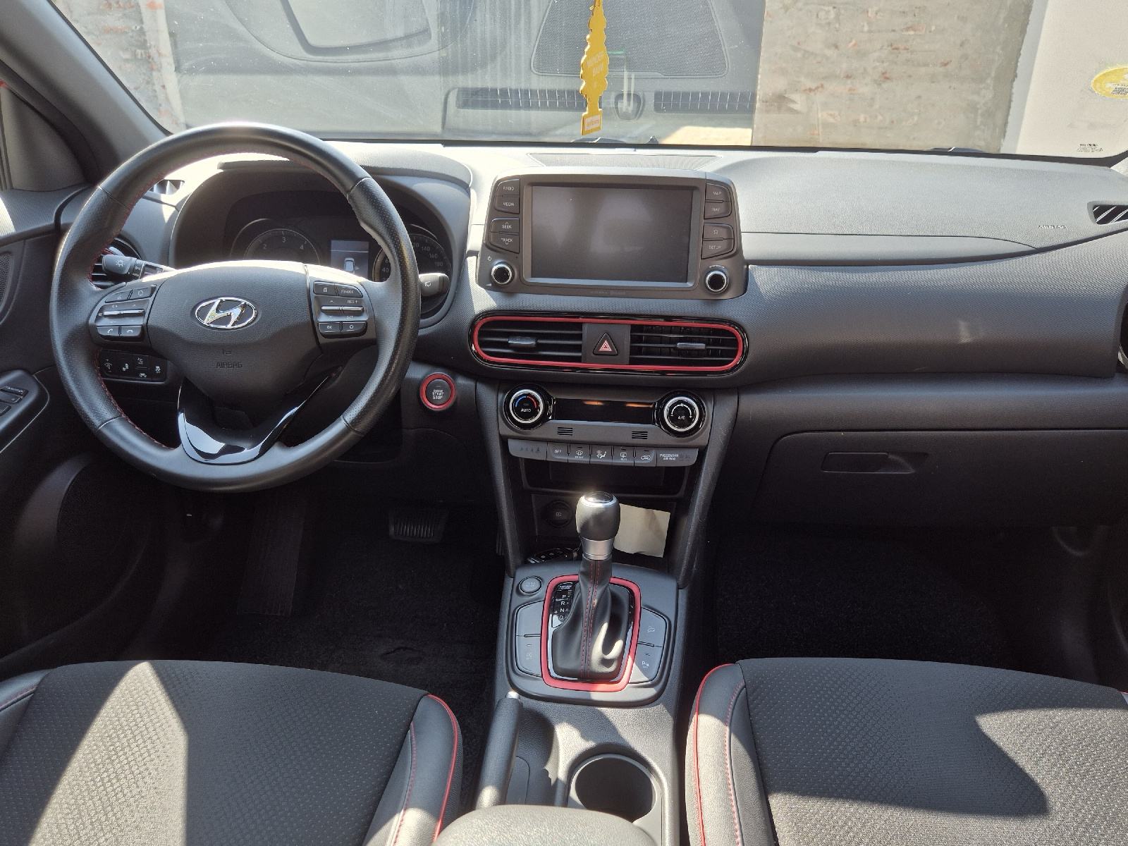 Hyundai Kona 1,6 CRDi AUTOMATIK ***66000***TKM SERVISNA NAVI HEAD UP, fotografija 12
