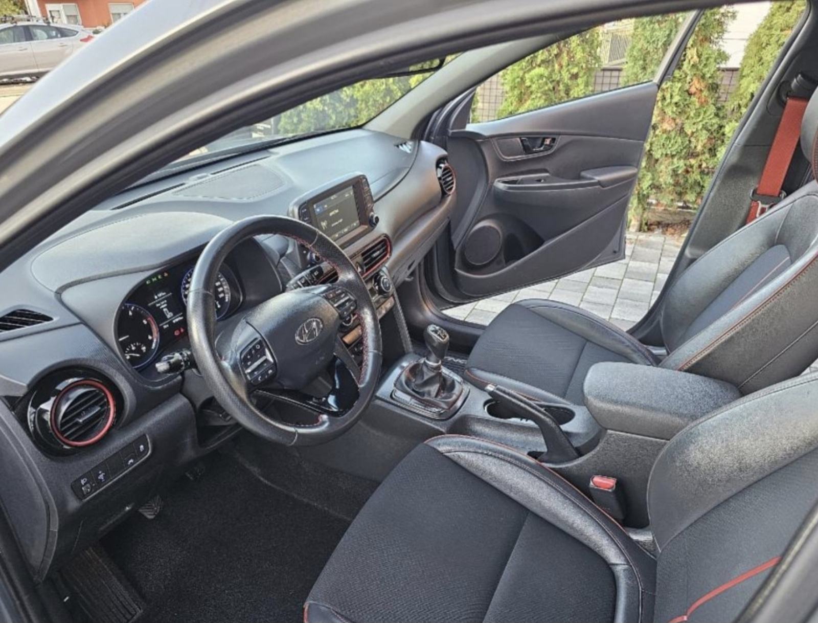 Hyundai Kona XPossible/Veliki servis! Bez ulaganja, fotografija 9