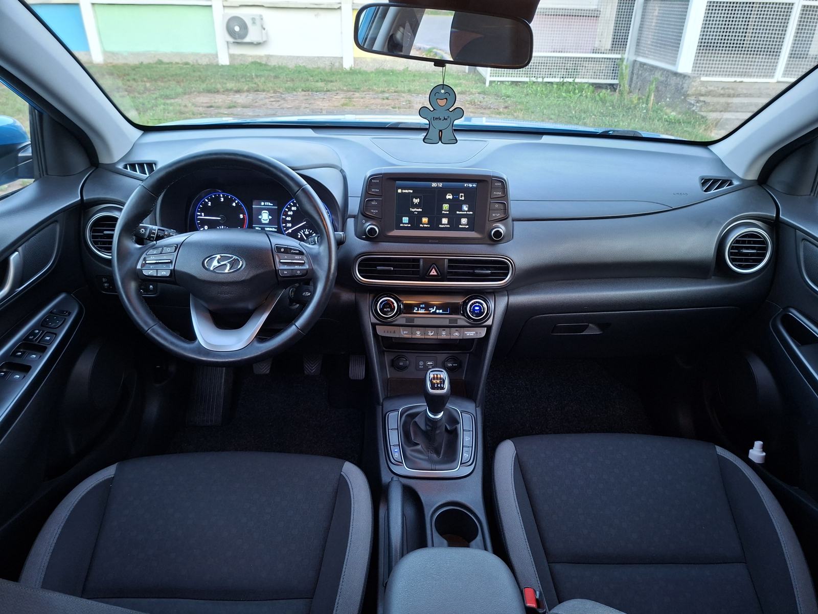 Hyundai Kona 1,6 CRDI * odlično stanje * kompletna servisna ovlaštenog, fotografija 12