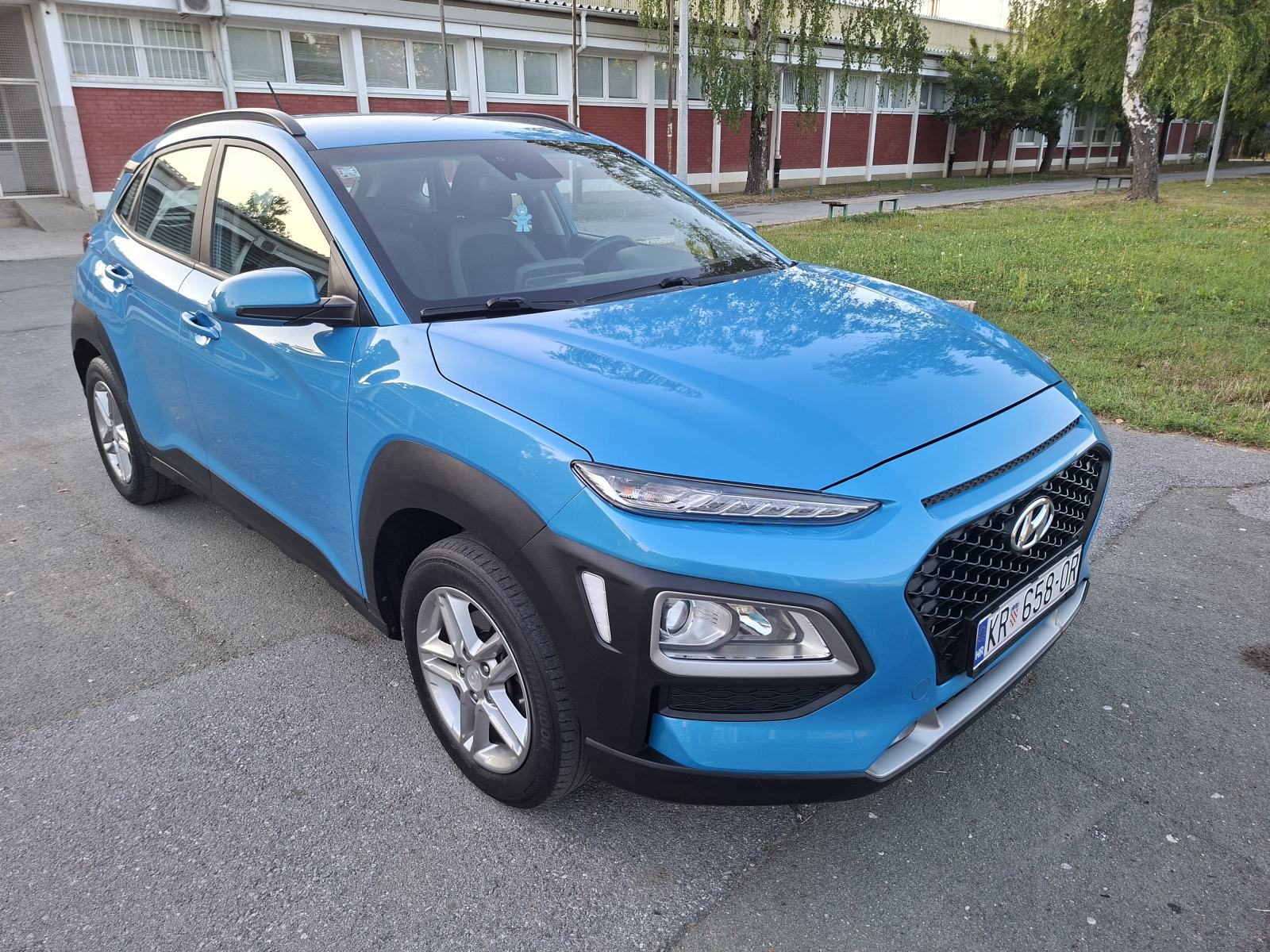 Hyundai Kona 1,6 CRDI * odlično stanje * kompletna servisna ovlaštenog, fotografija 6