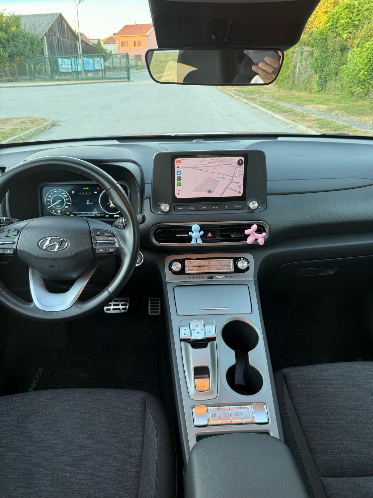 Hyundai Kona EV 64kWh automatik, fotografija 10