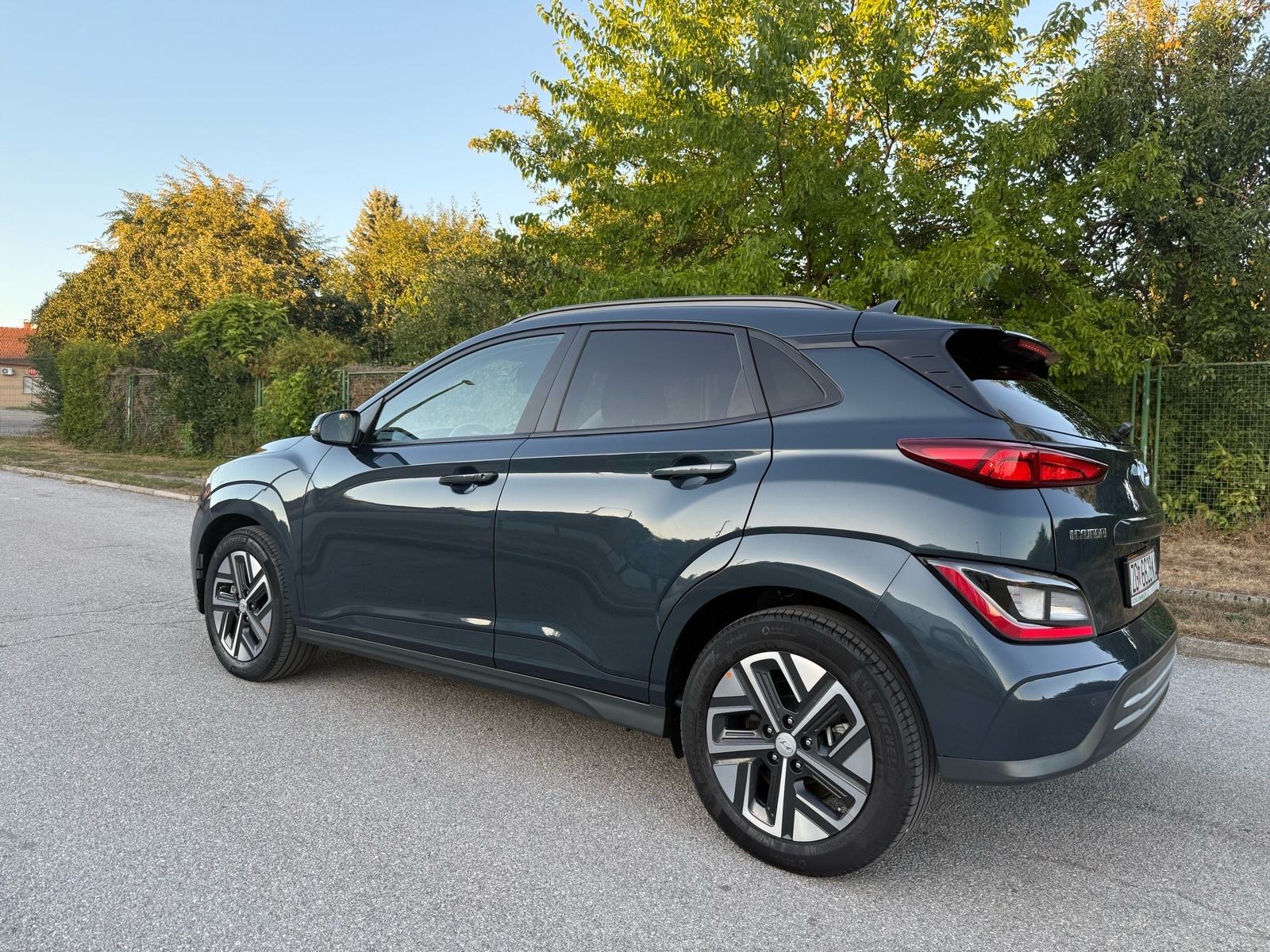 Hyundai Kona EV 64kWh automatik, fotografija 4
