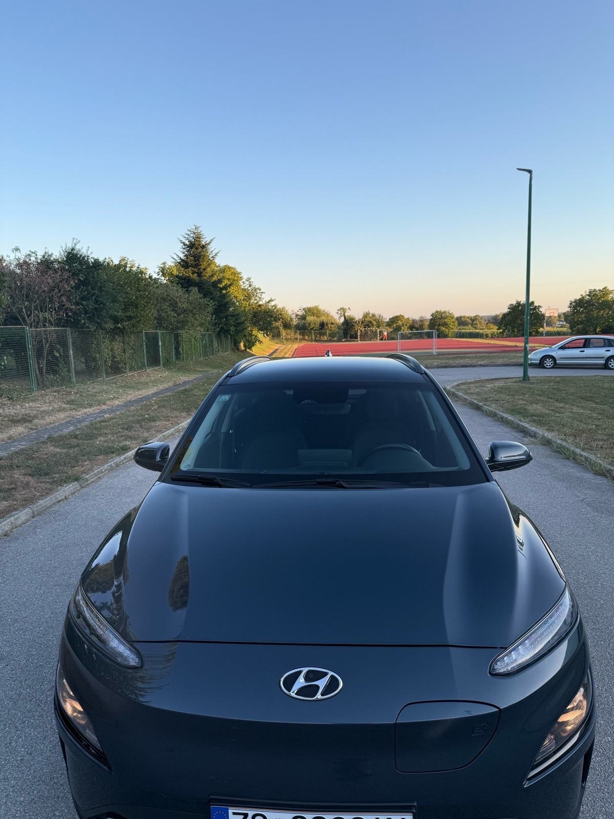 Hyundai Kona EV 64kWh automatik, fotografija 7