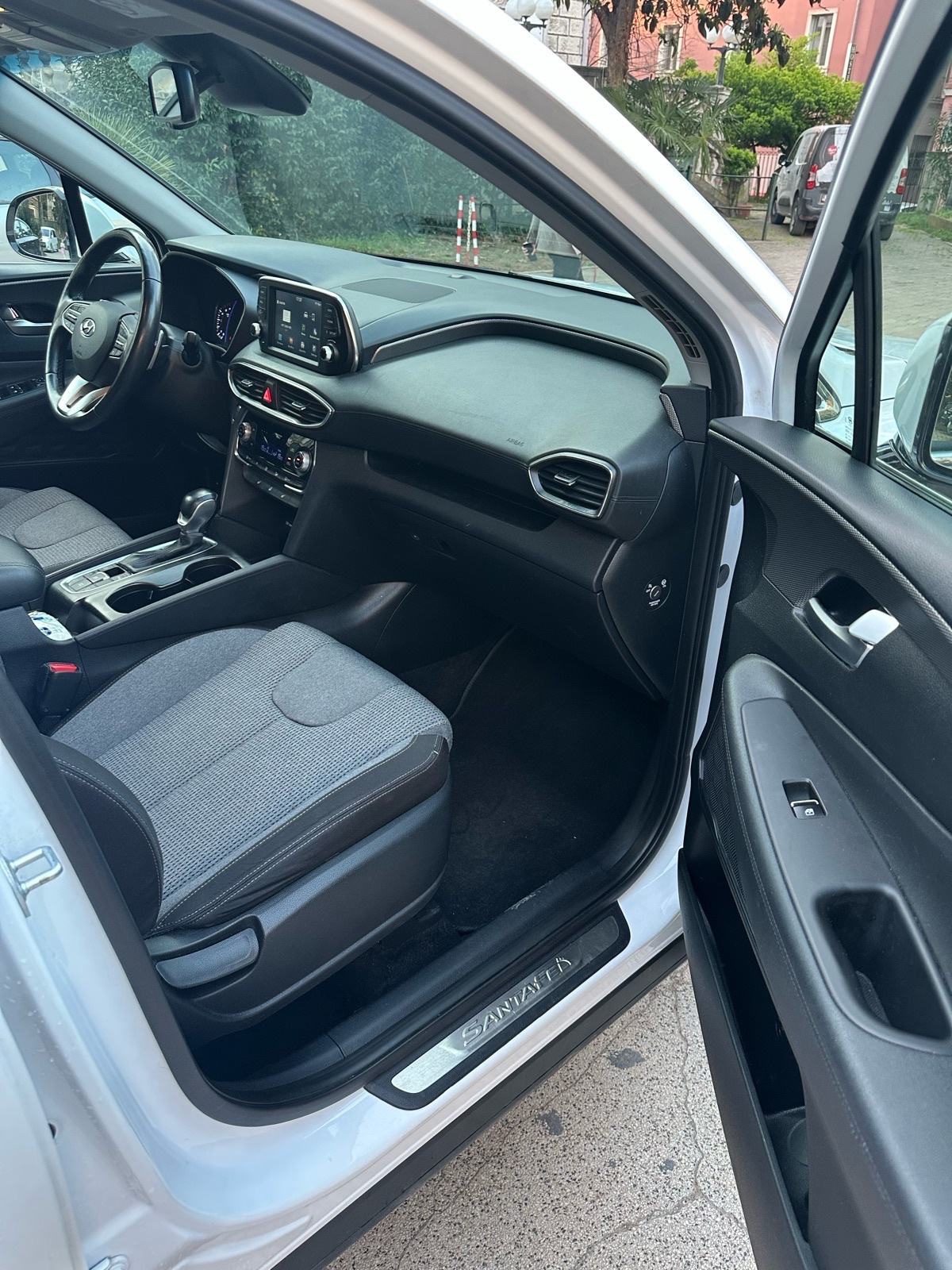 Hyundai Santa Fe 2,2 CRDi, fotografija 11