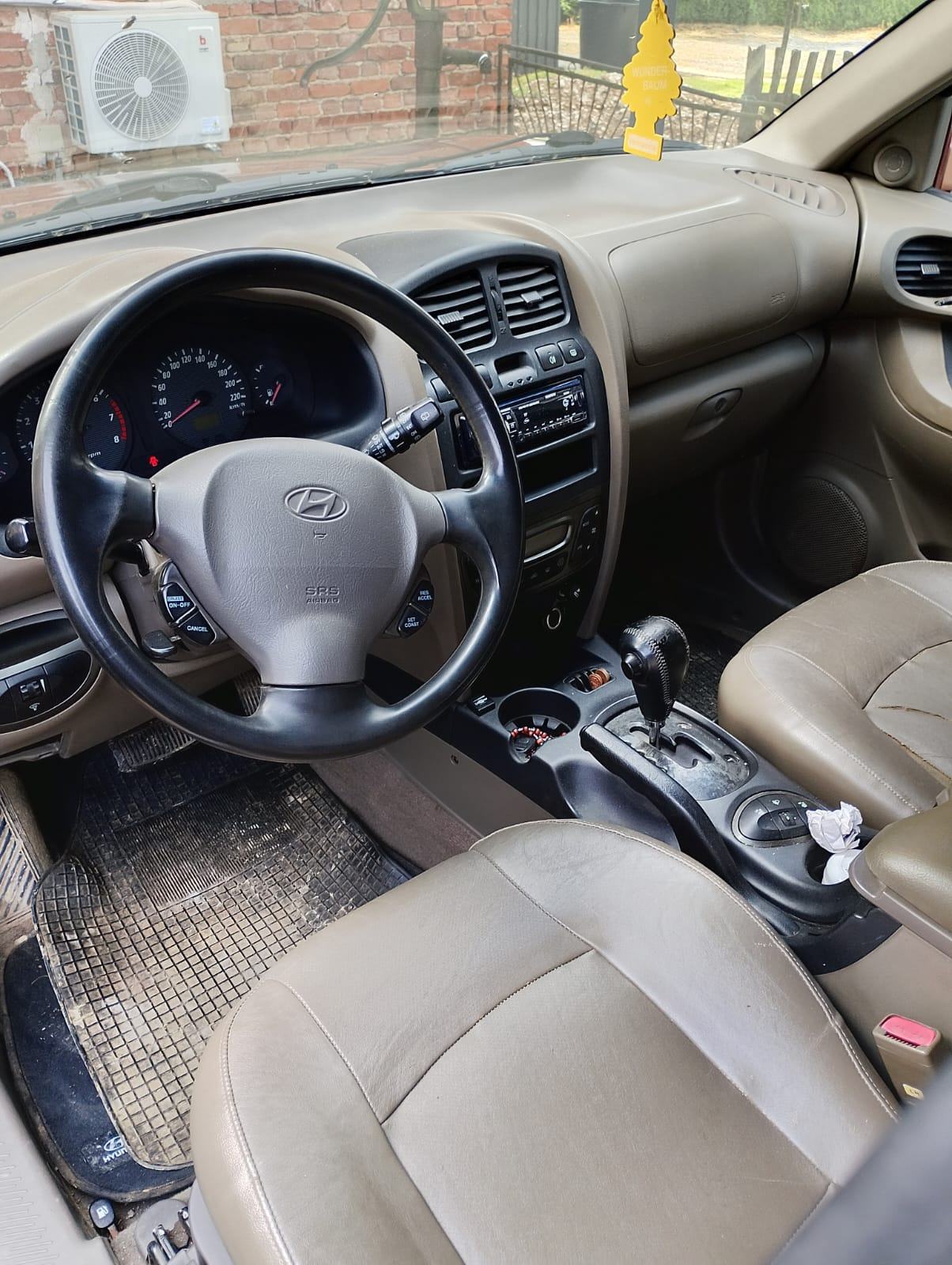 Hyundai Santa Fe 2,7 V6 GLS PLIN 4X4, fotografija 13