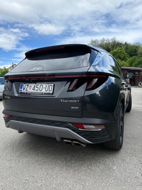 Hyundai Tucson 1,6 CRDi 48V 4x4 2021, fotografija 3