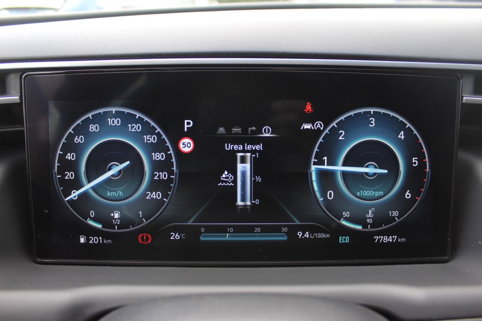 Hyundai Tucson 1,6 CRDi 48V, AUTOMATIK, LED, NAVI, ALU 18", GARANCIJA, fotografija 13