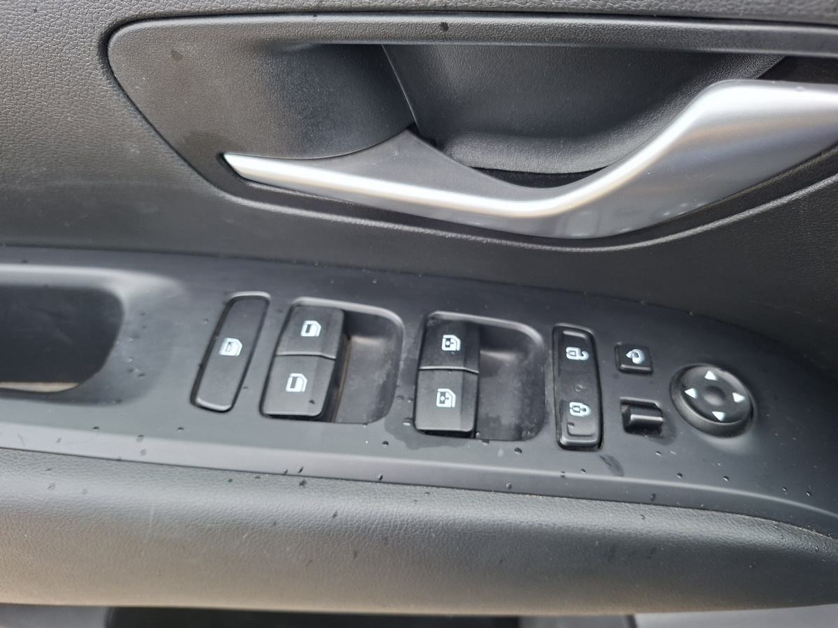 Hyundai Tucson 1,6 CRDi 48V Comfort Plus, fotografija 12