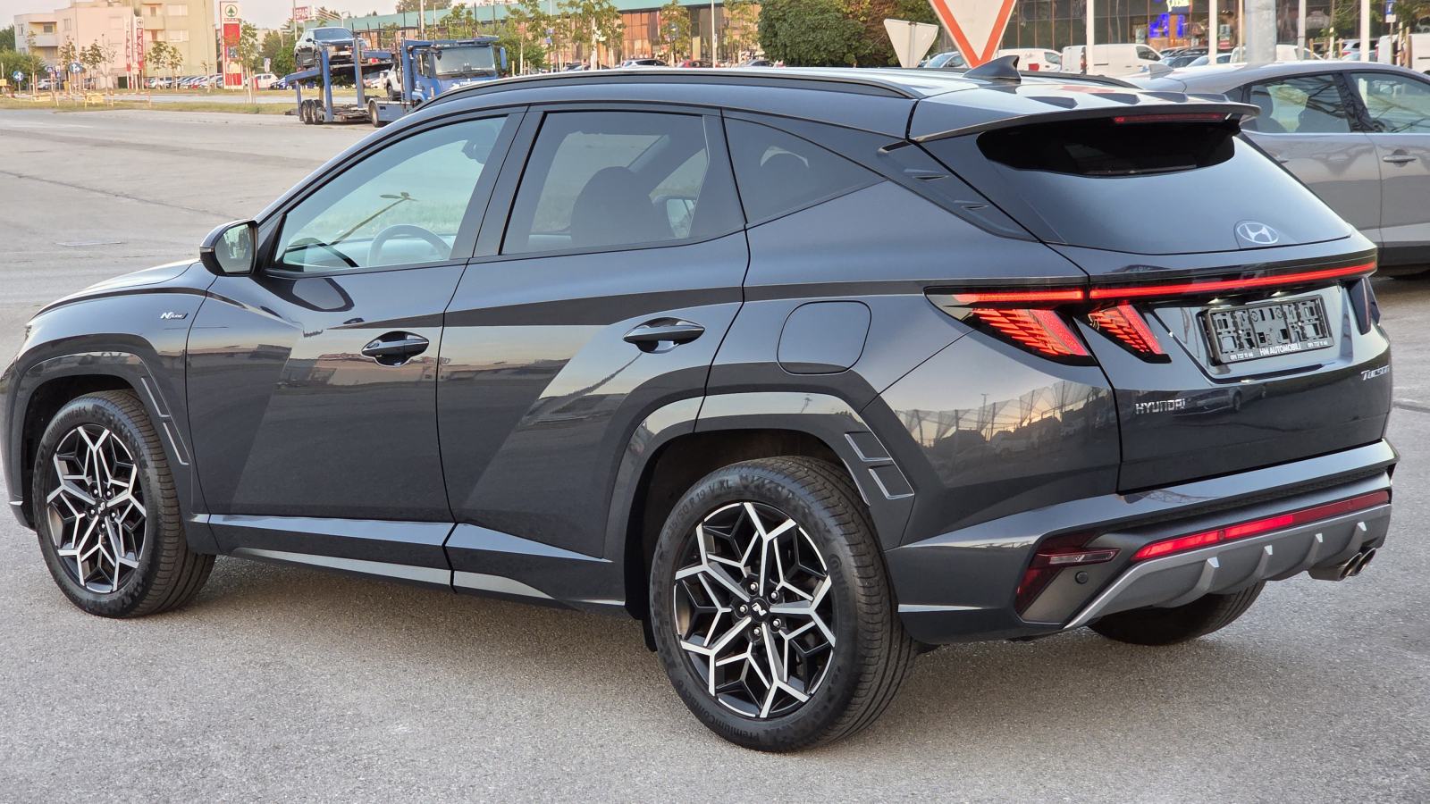 Hyundai Tucson 1,6 CRDi*48V HYBRID N-LINE 112 TKM SERV LED VIRTUAL**, fotografija 6