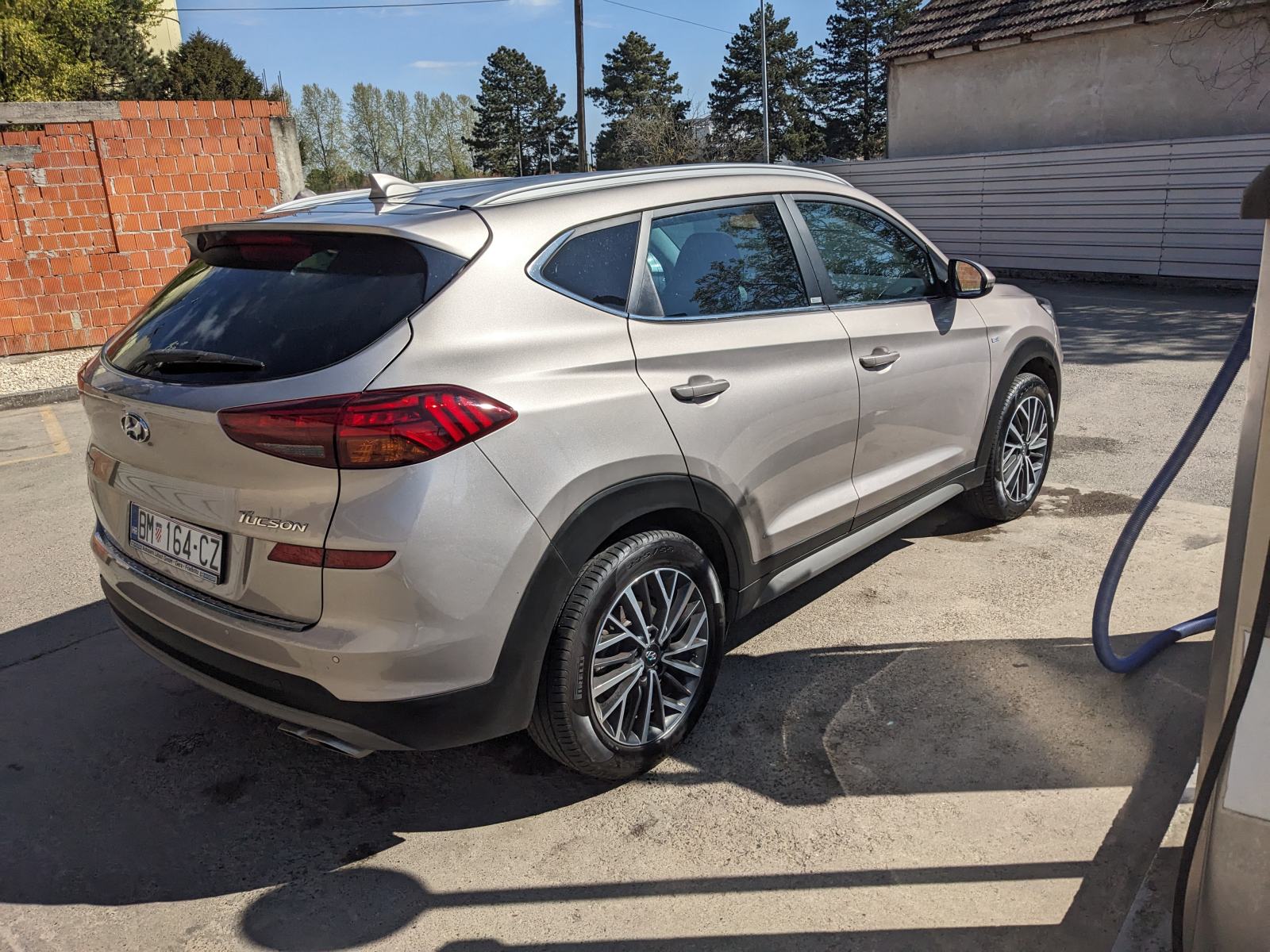 Hyundai Tucson 1,6 CRDi 136ks | Navi | Park | Alu 18 + Alu 17 | Temp, fotografija 7