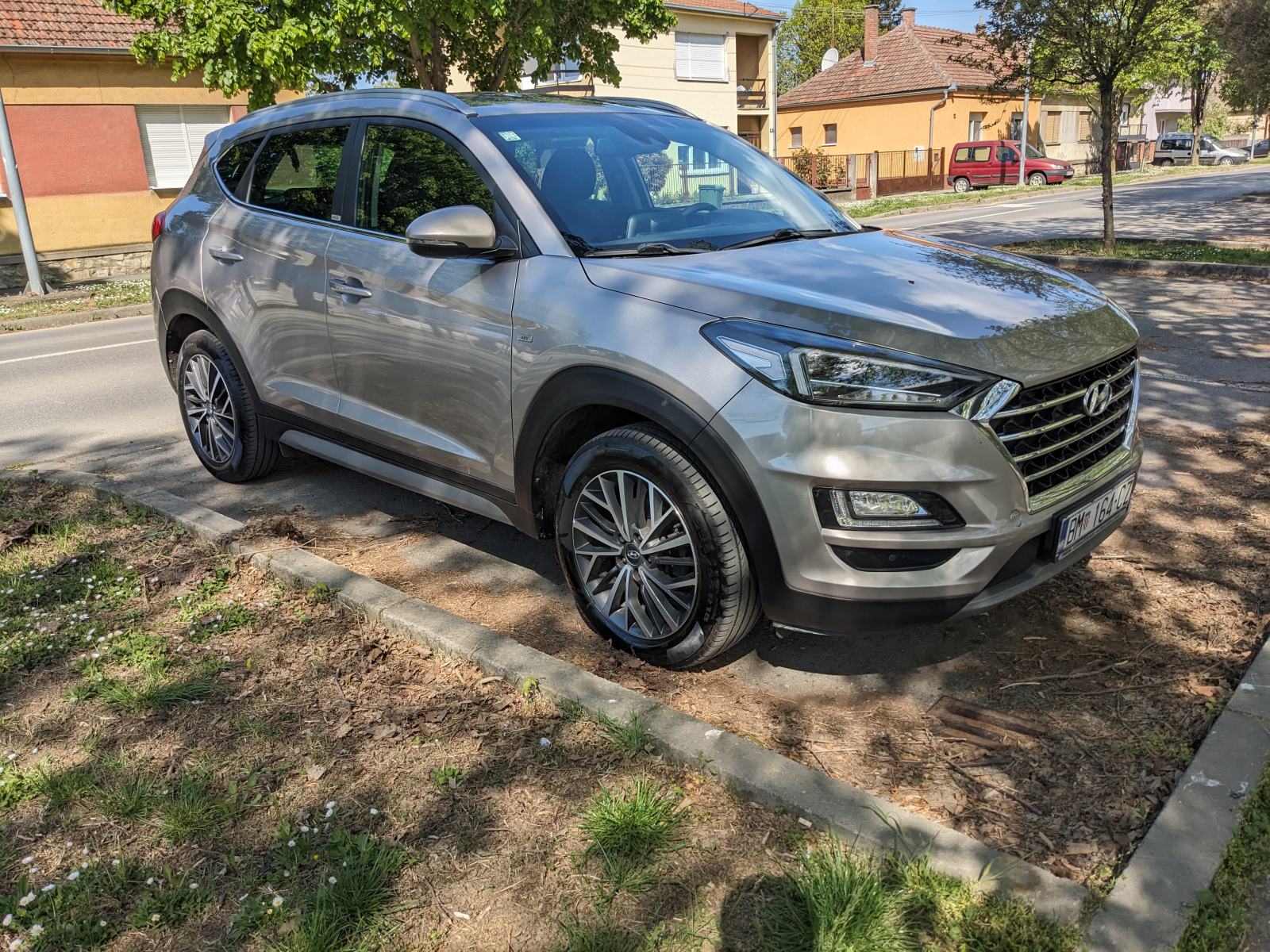 Hyundai Tucson 1,6 CRDi 136ks | Navi | Park | Alu 18 + Alu 17 | Temp, fotografija 2