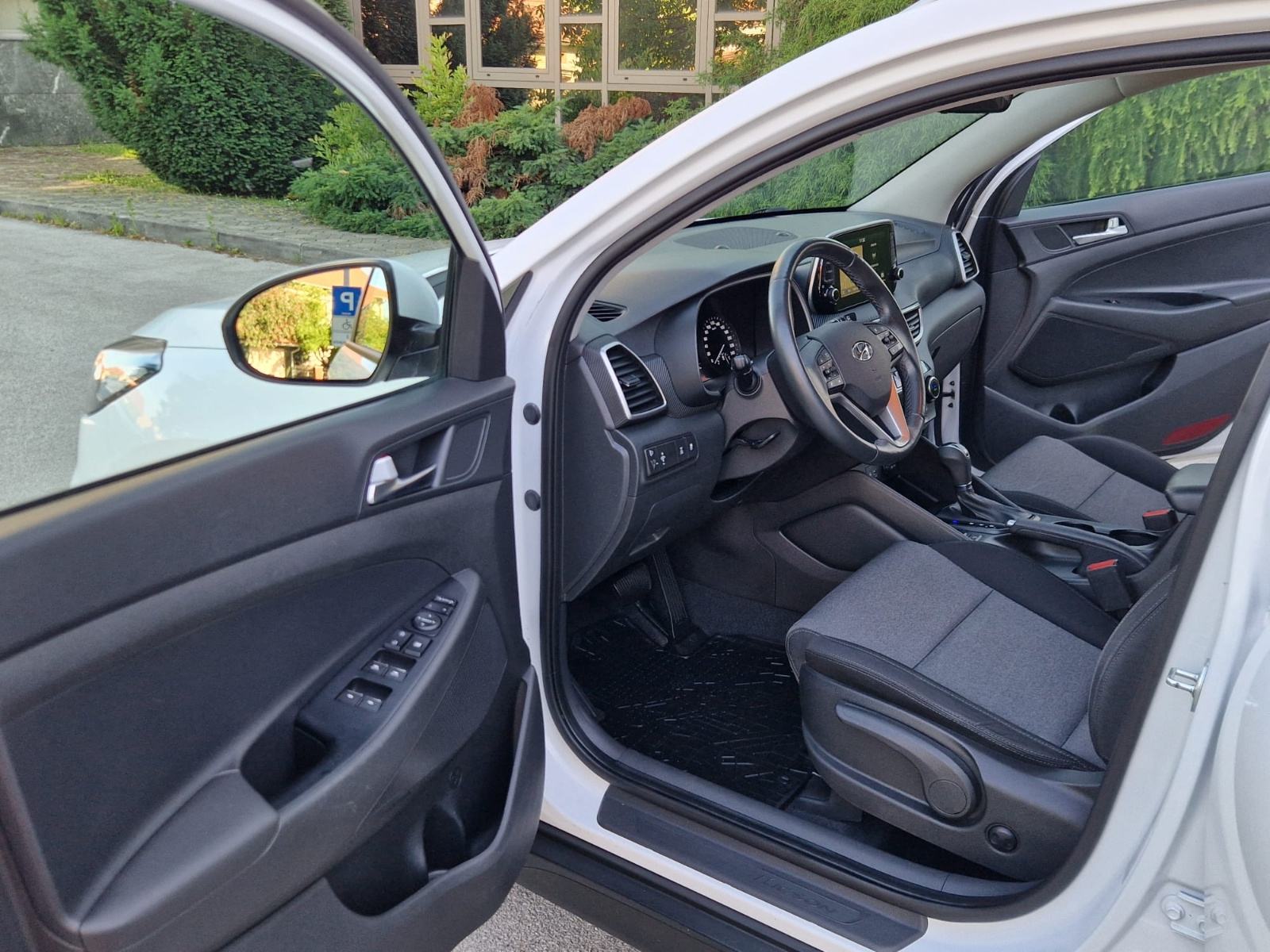 HYUNDAI TUCSON 1.6 CRDi 4WD AUTOMATIK LEVEL 3 PLUS - ***TOP STANJE***, fotografija 11