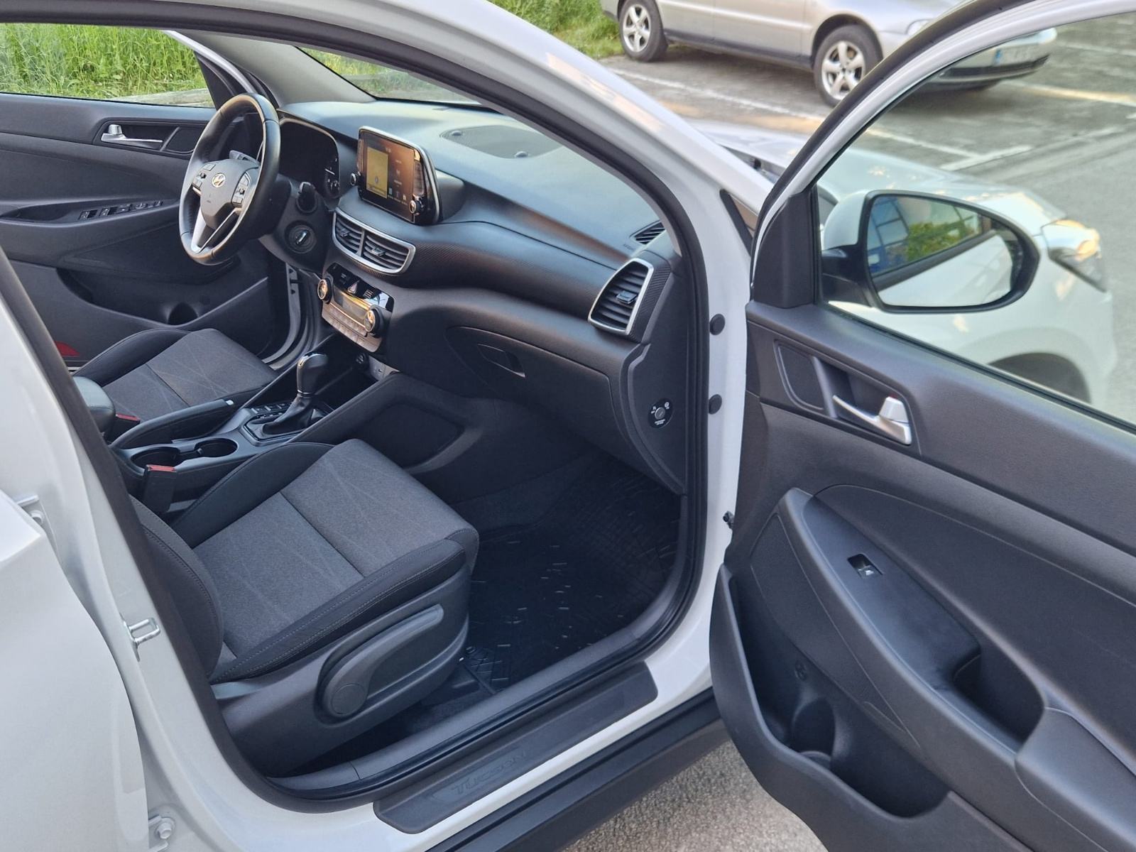 HYUNDAI TUCSON 1.6 CRDi 4WD AUTOMATIK LEVEL 3 PLUS - ***TOP STANJE***, fotografija 14