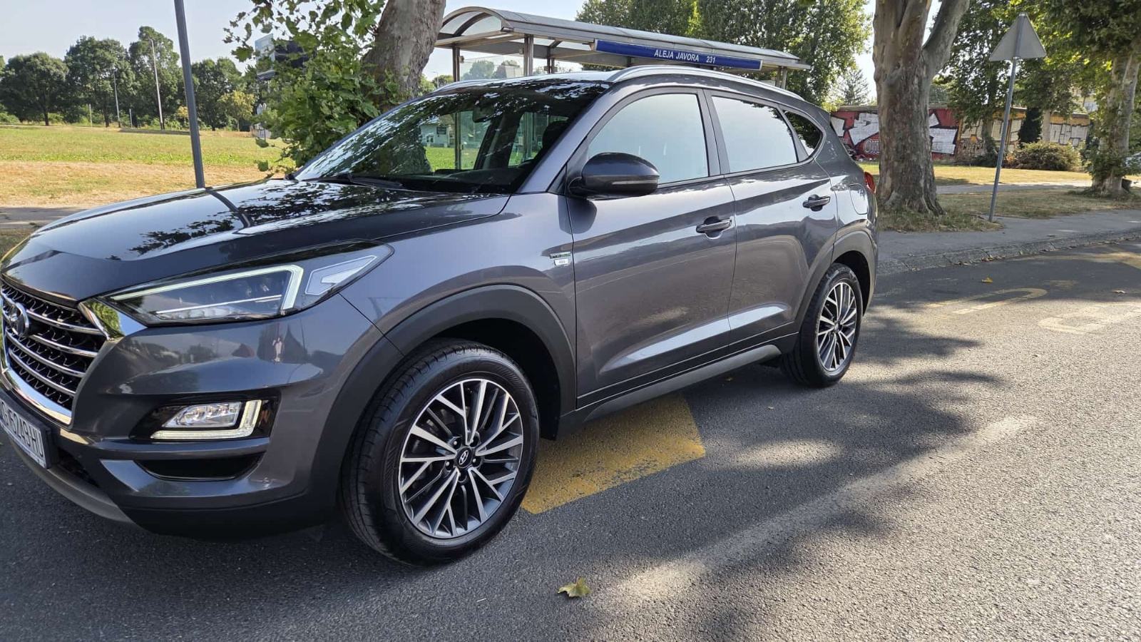 Hyundai Tucson 1.6 CRDI 85000 km, fotografija 2
