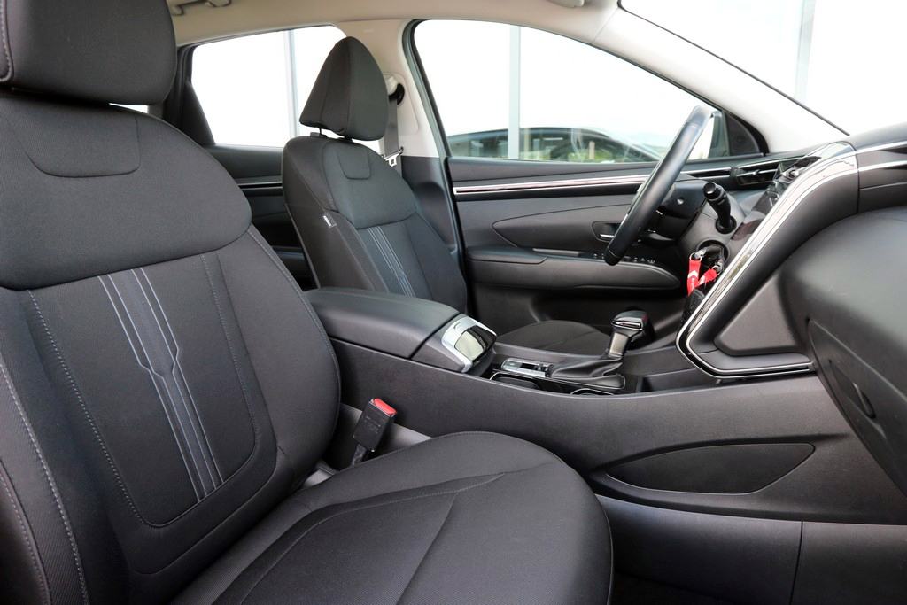 Hyundai Tucson 1.6 CRDI Automatik Hybrid 48V Business VIRTUAL COCKPIT, fotografija 7