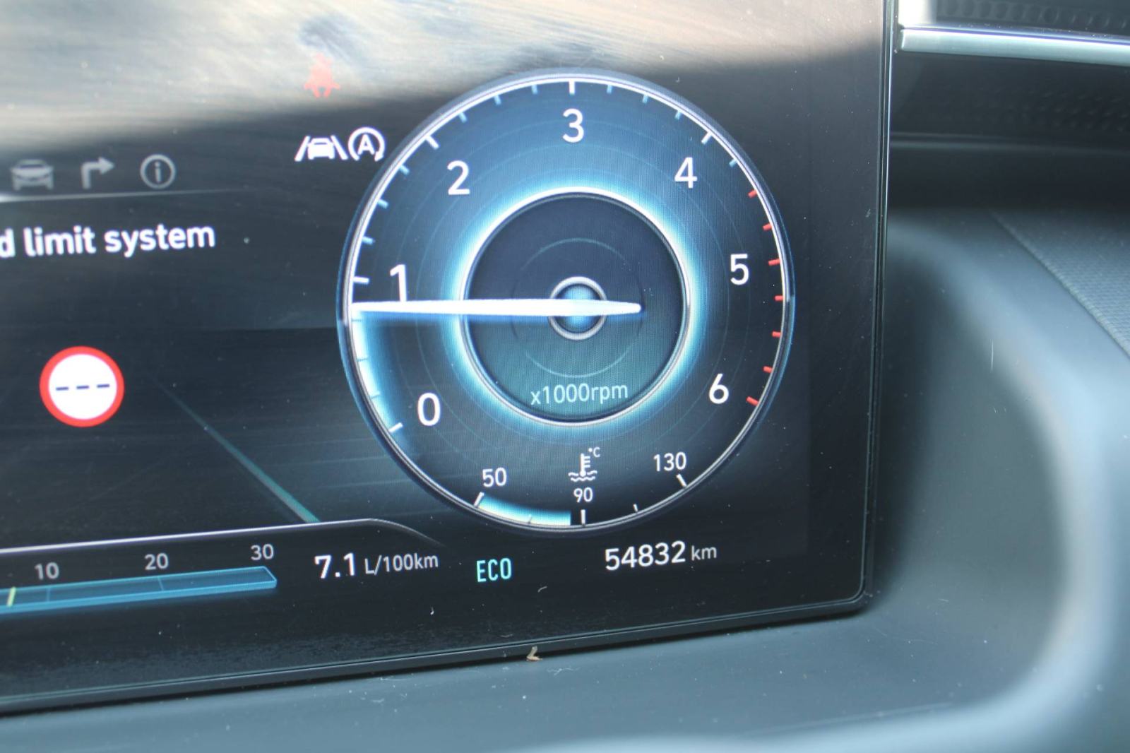 Hyundai Tucson 1.6 CRDi AUTOMATIK *LED, NAVIGACIJA, KAMERA*, fotografija 18