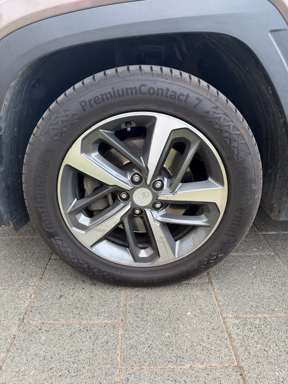 Hyundai Tucson 1,6 CRDi automatik, fotografija 5