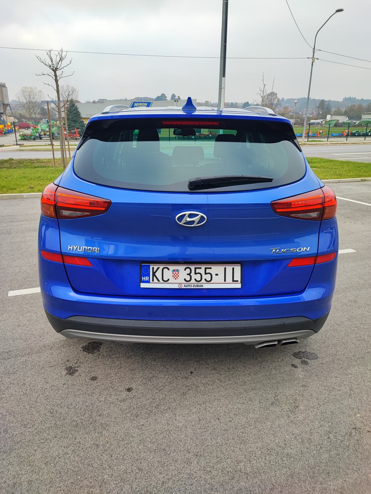 Hyundai Tucson 1,6 CRDi automatik, fotografija 3
