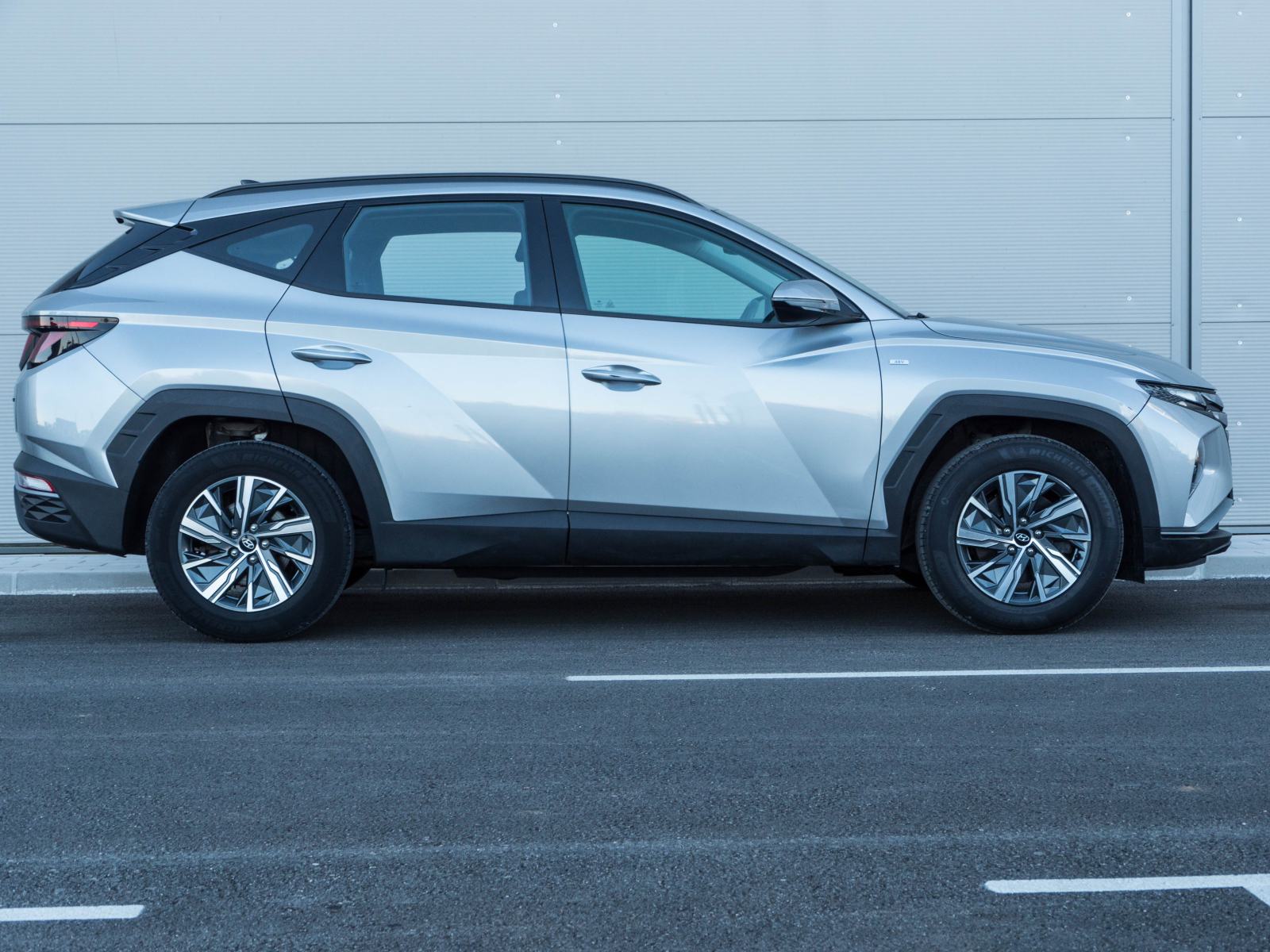 Hyundai Tucson 1,6 CRDi Business | Automatik, fotografija 10