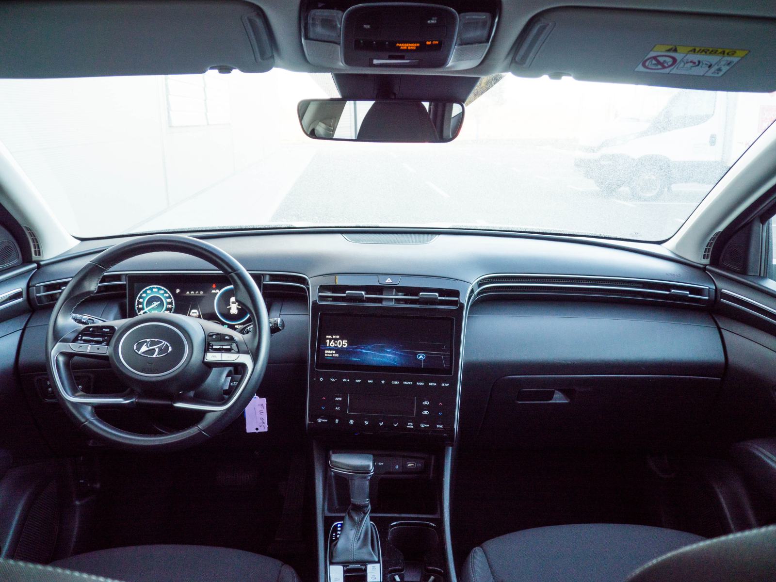 Hyundai Tucson 1,6 CRDi Business | Automatik, fotografija 16