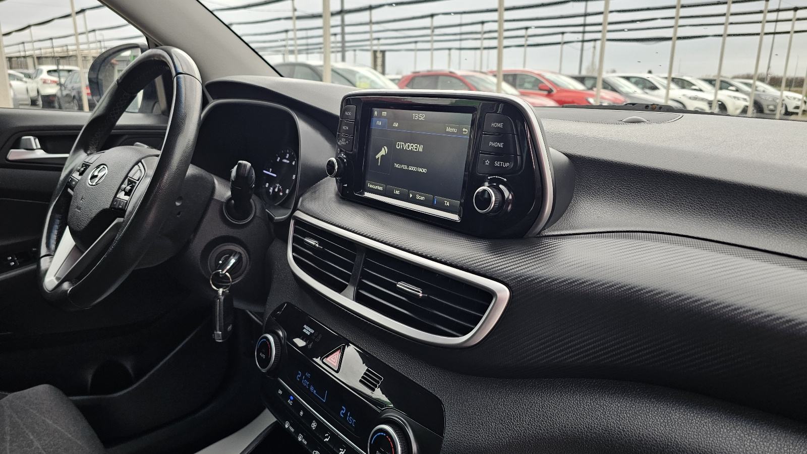 Hyundai Tucson 1,6 CRDi,CLIMATRONIC,LED,KAMERA,ALU,TEMPOMAT,JAMSTVO, fotografija 15