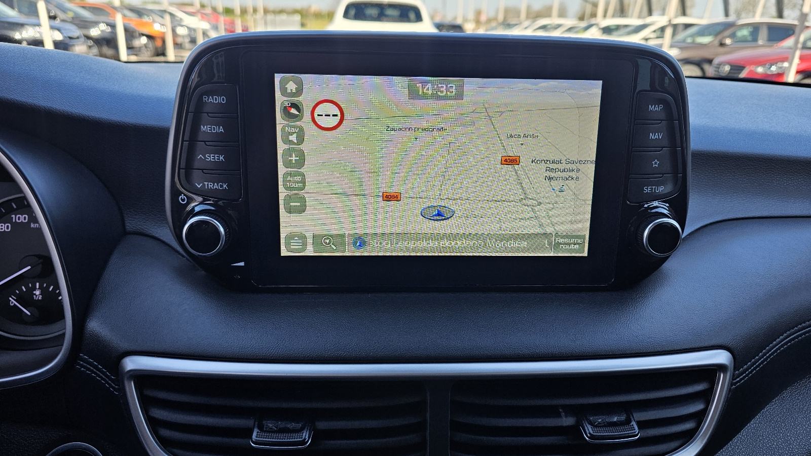 Hyundai Tucson 1,6 CRDi,CLIMATRONIC,LED,KAMERA,ALU,TEMPOMAT,JAMSTVO, fotografija 13
