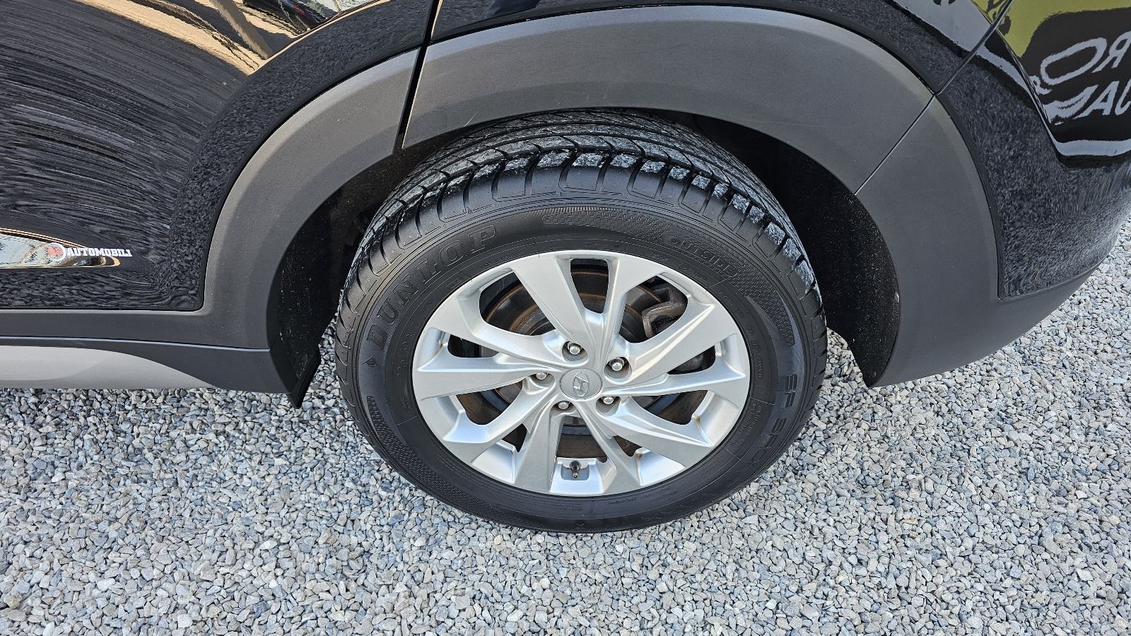 Hyundai Tucson 1,6 CRDi,CLIMATRONIC,LED,KAMERA,ALU,TEMPOMAT,JAMSTVO, fotografija 8