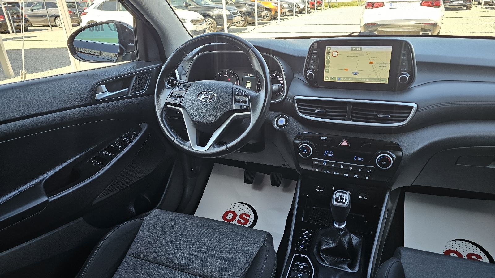 Hyundai Tucson 1,6 CRDi,CLIMATRONIC,LED,KAMERA,ALU,TEMPOMAT,JAMSTVO, fotografija 15