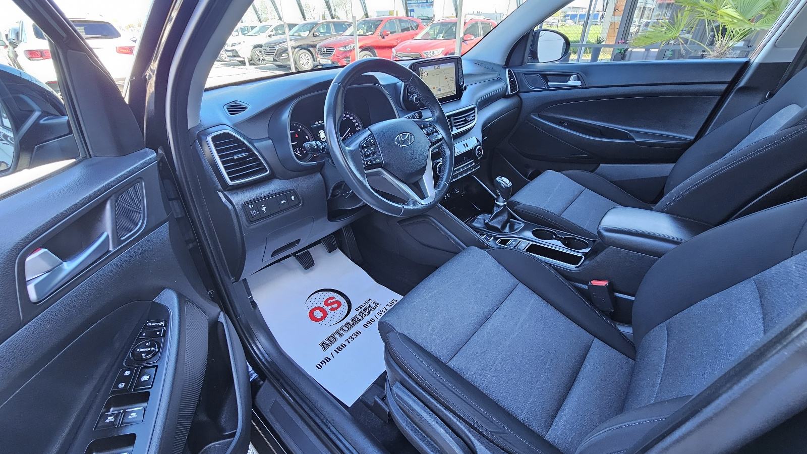 Hyundai Tucson 1,6 CRDi,CLIMATRONIC,LED,KAMERA,ALU,TEMPOMAT,JAMSTVO, fotografija 18