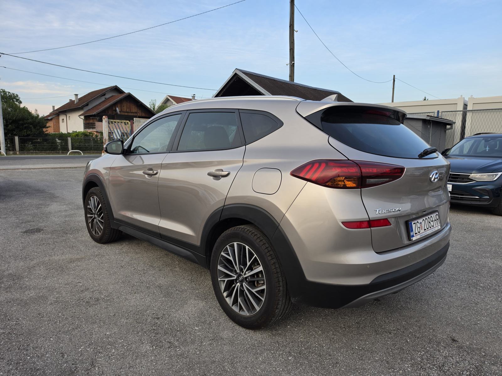 Hyundai Tucson 1,6 CRDi*HIBRID*HR AUTO *PRVI VLASNIK *, fotografija 8