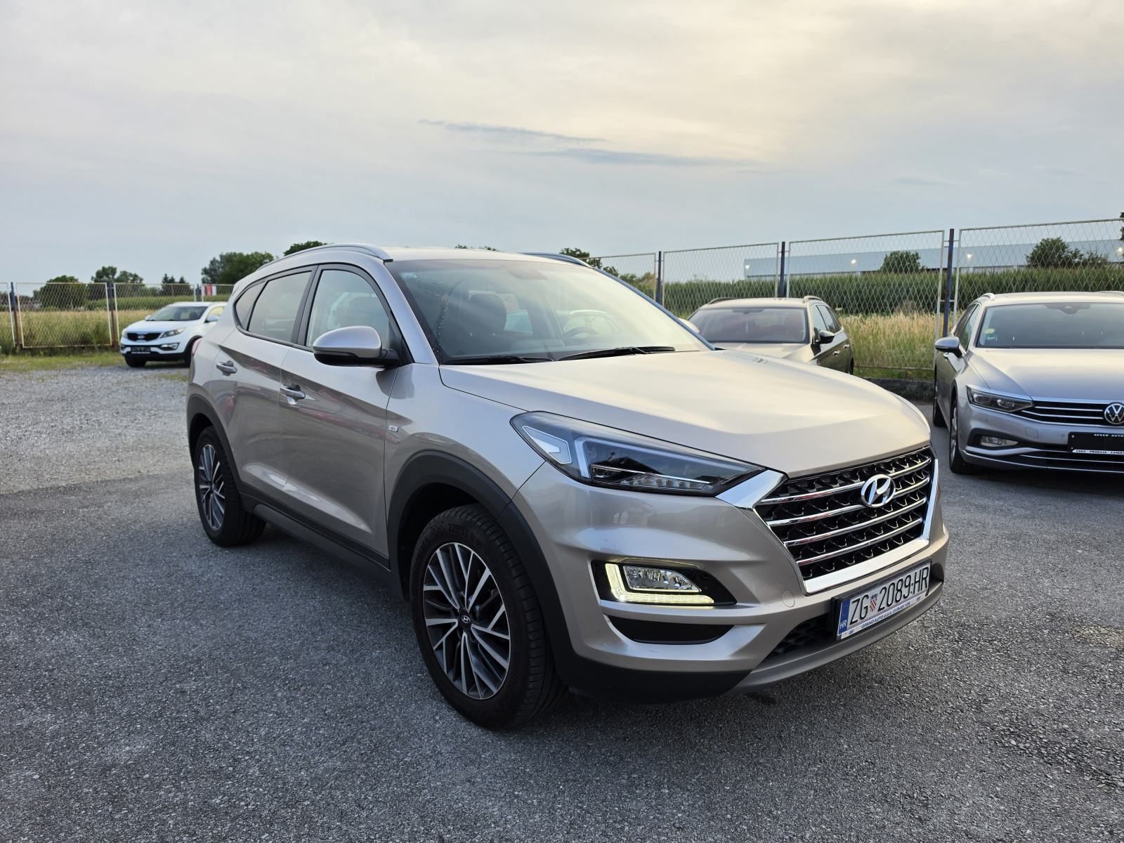 Hyundai Tucson 1,6 CRDi*HIBRID*HR AUTO *PRVI VLASNIK *, fotografija 5