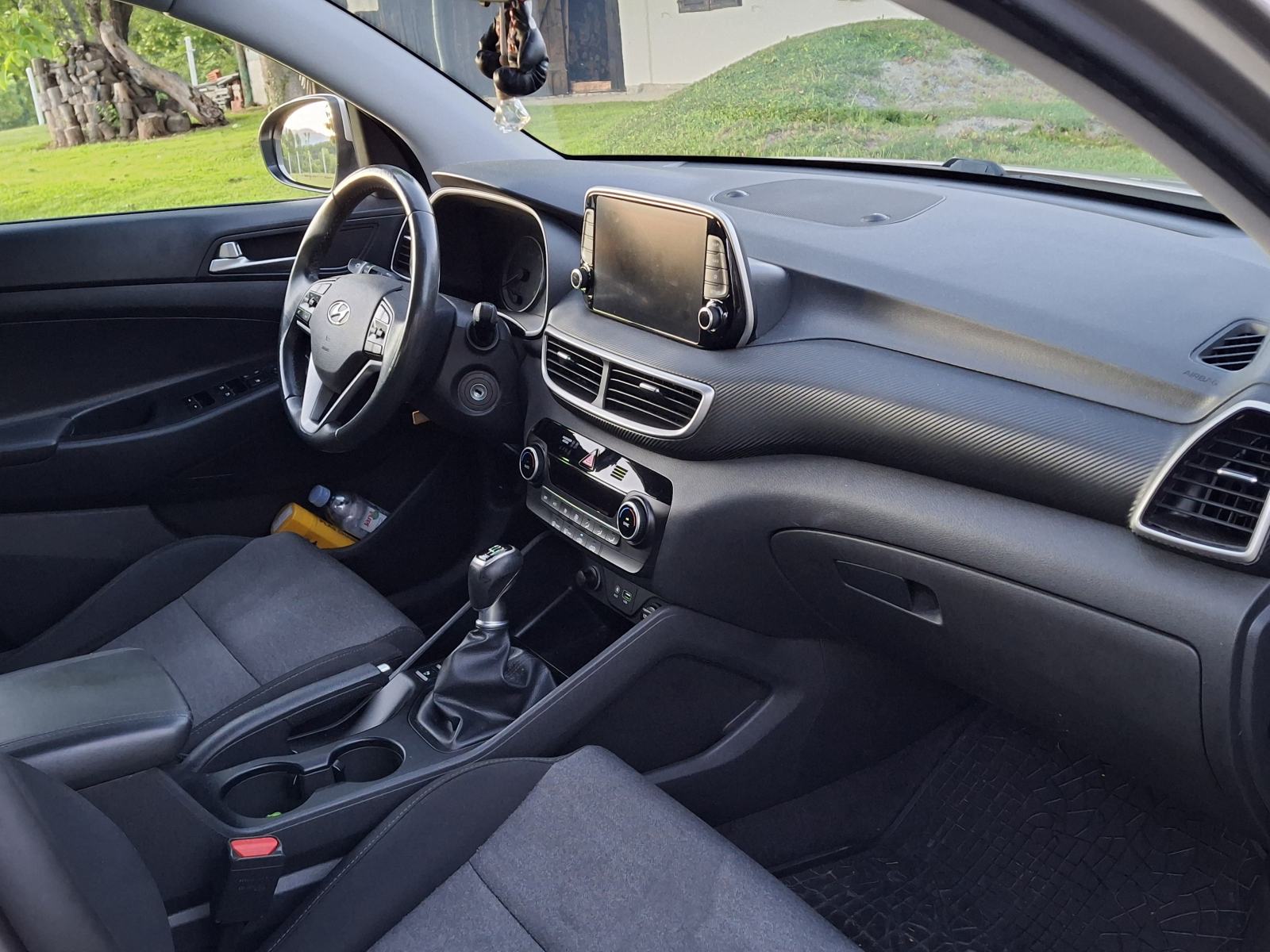 Hyundai Tucson 1,6 CRDi, NOVI KUPLJEN U HR, NAVI,KAMERA, SERVISNA, fotografija 9