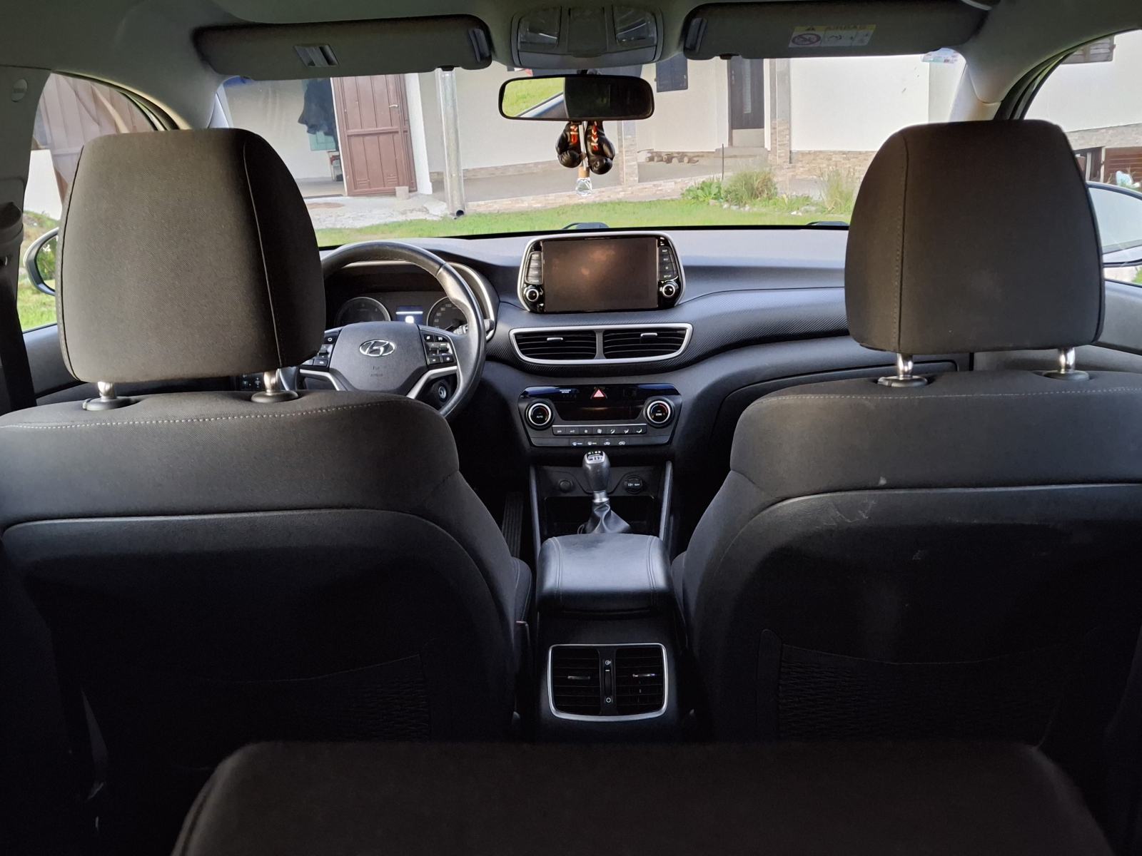 Hyundai Tucson 1,6 CRDi, NOVI KUPLJEN U HR, NAVI,KAMERA, SERVISNA, fotografija 12