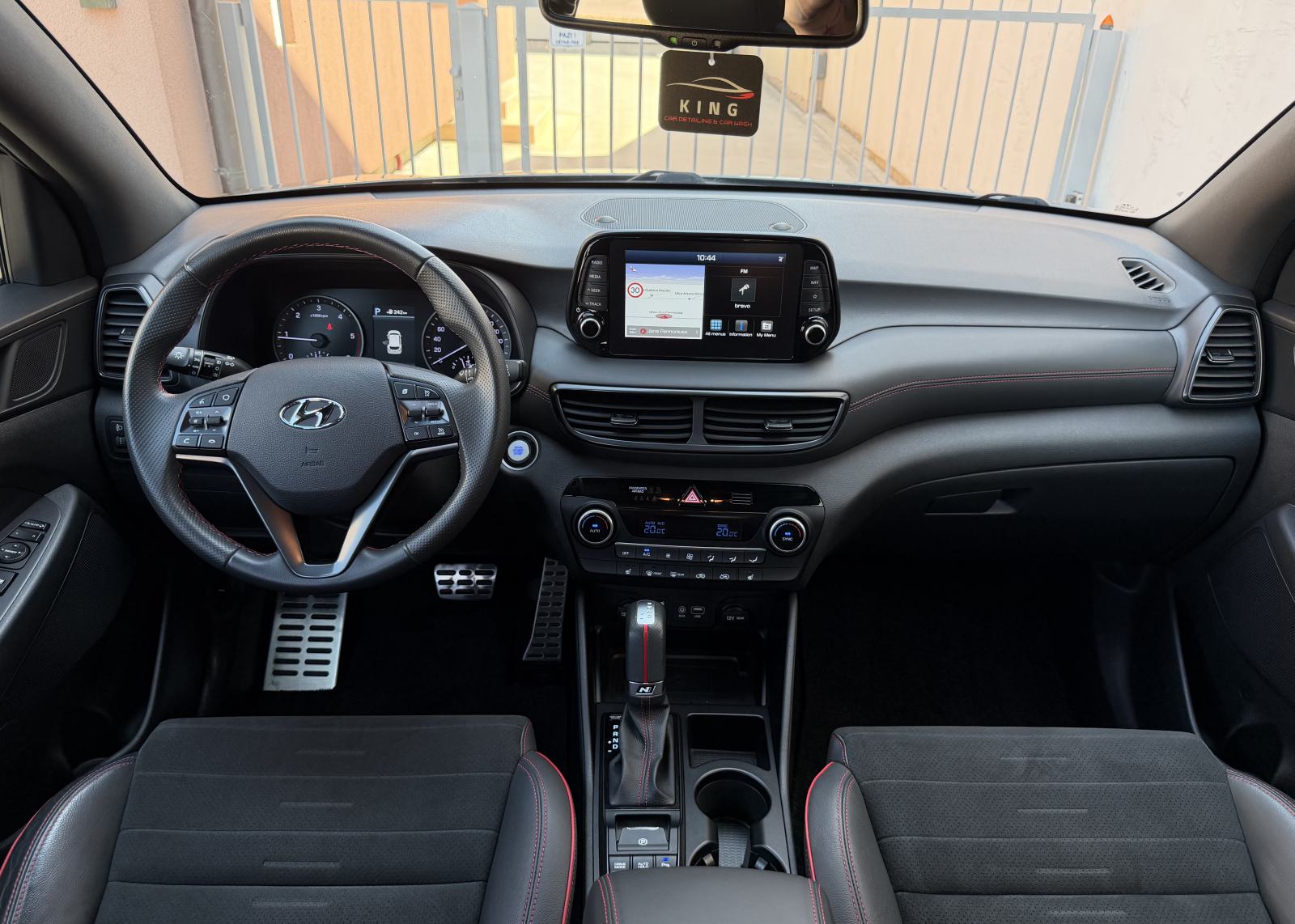 Hyundai Tucson 1.6 CRDI N-LINE automatik...NAVIGACIJA...KAMERA...ALU.., fotografija 13